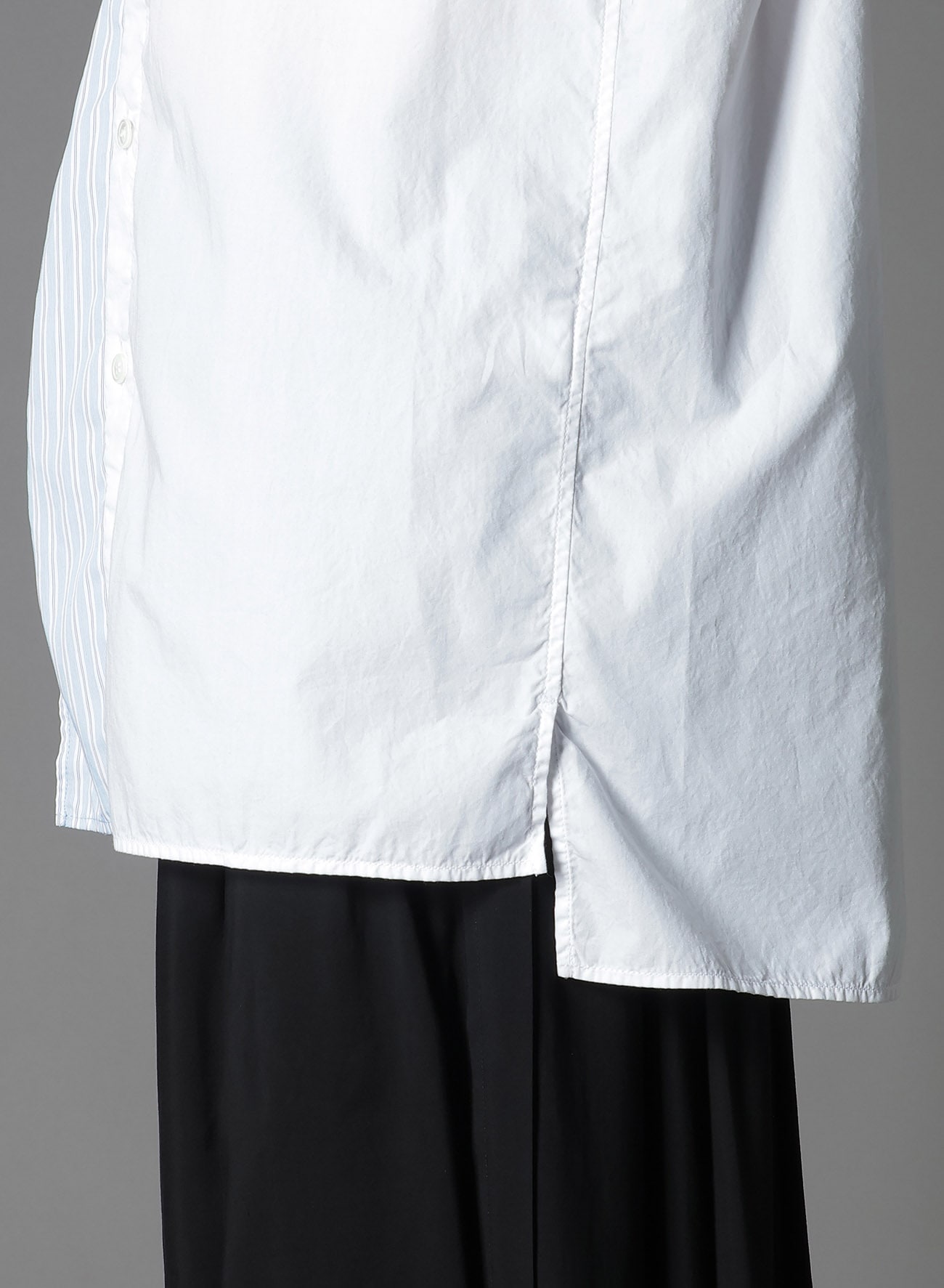 COTTON BROAD +  STRIPE  SWITCHING RUFFLE SHIRTS