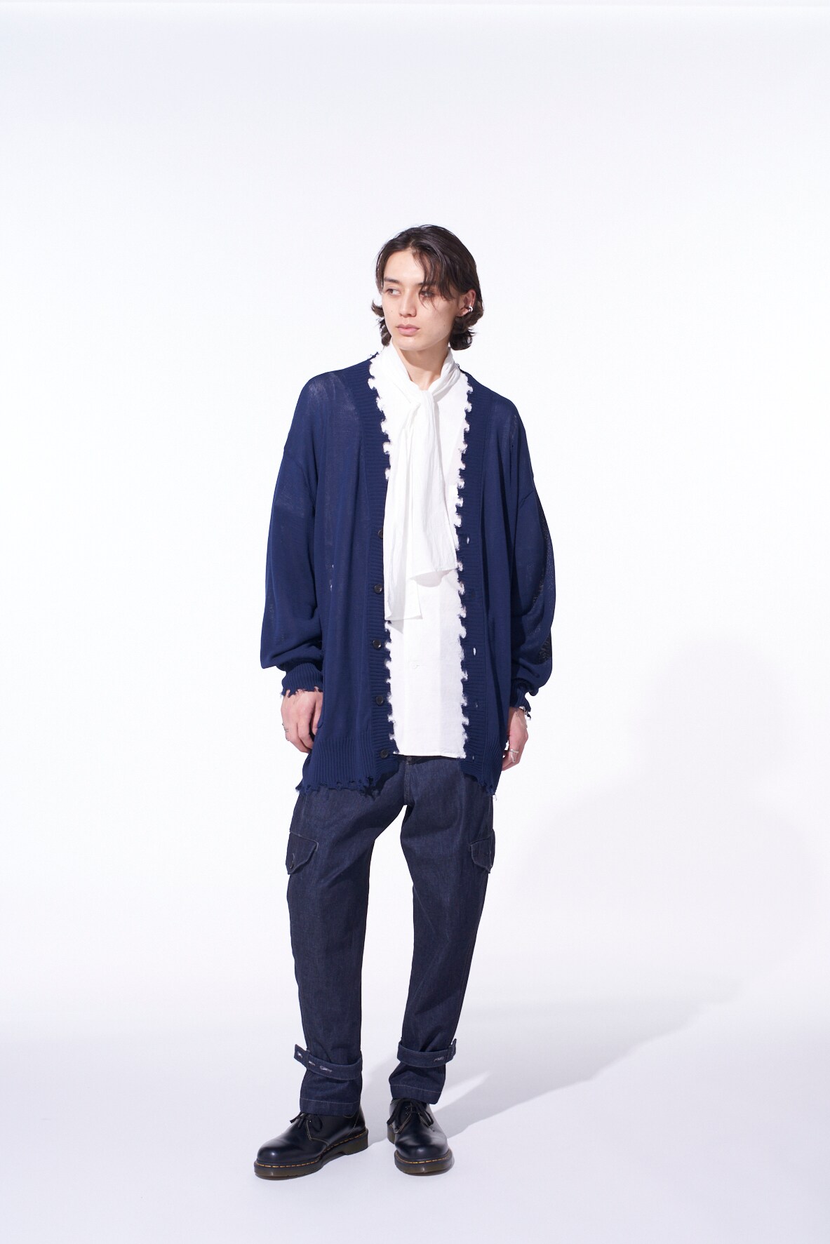 COMPACT TWIST 10G DAMAGED KNITTED CARDIGAN