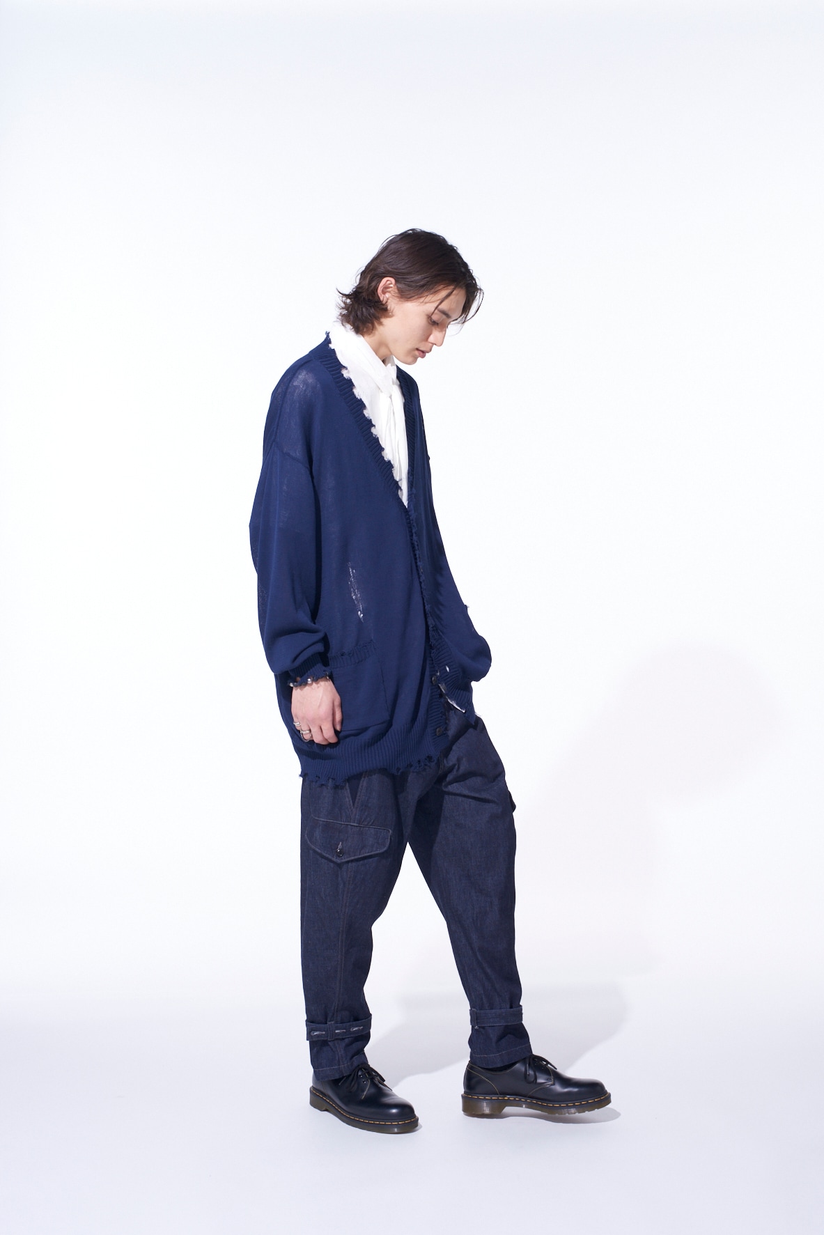 COMPACT TWIST 10G DAMAGED KNITTED CARDIGAN