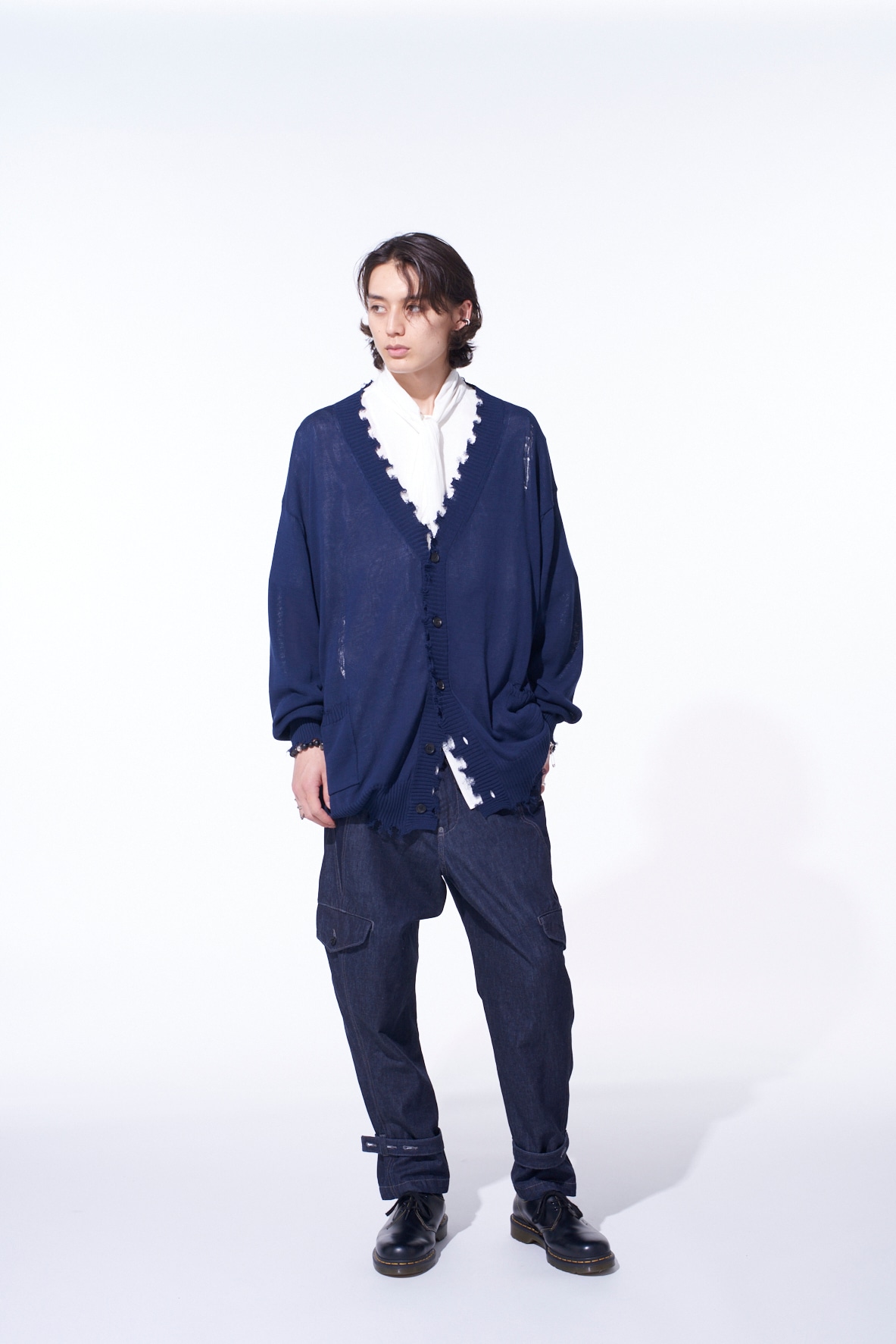 COMPACT TWIST 10G DAMAGED KNITTED CARDIGAN