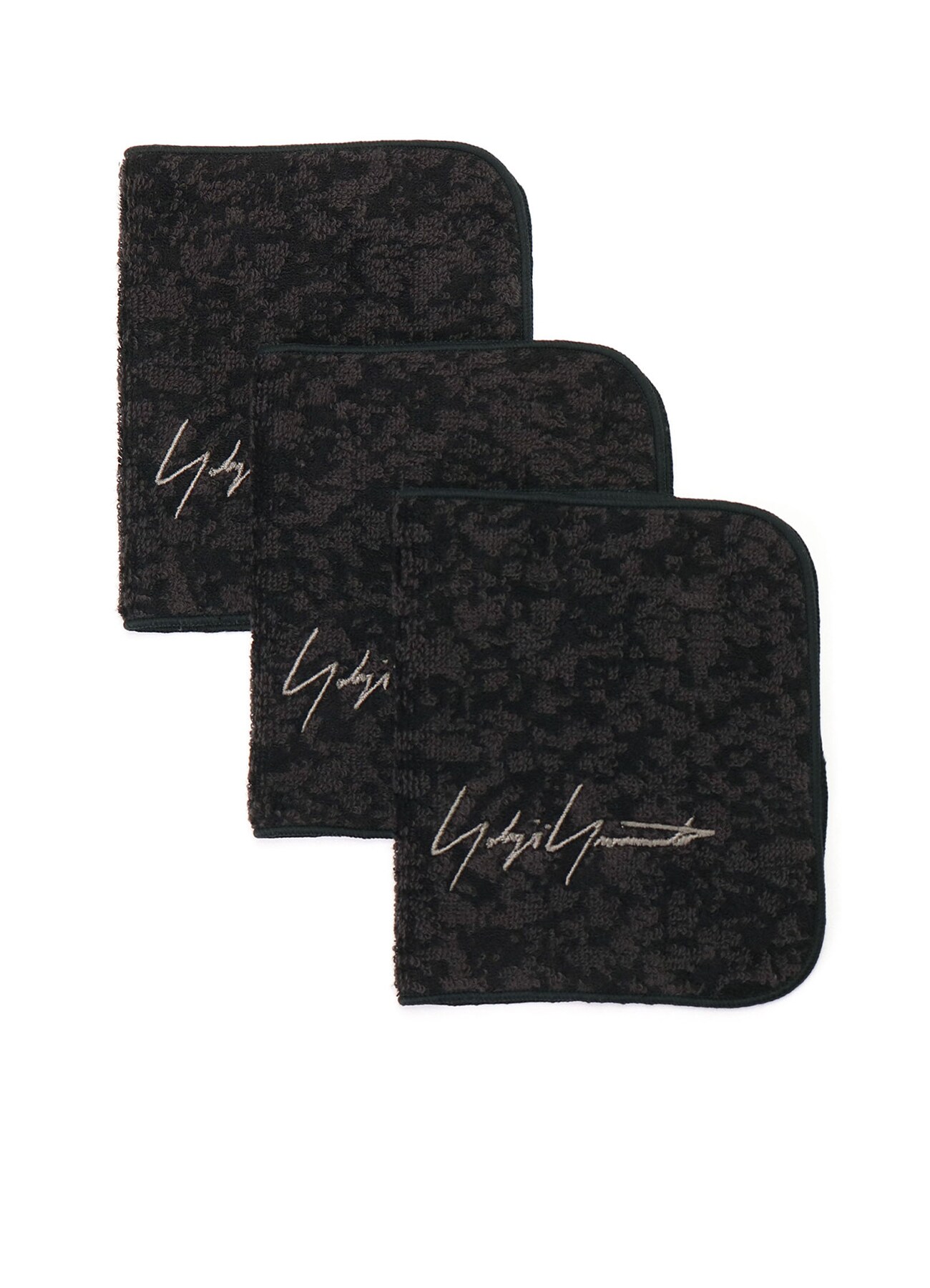 HOLIDAY GIFT WRAPPING: ｜THE SHOP YOHJI YAMAMOTO