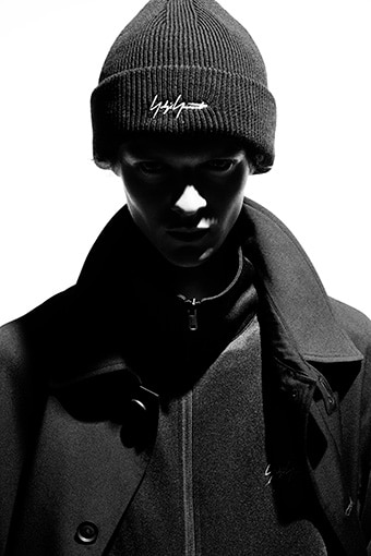 希少『Y's 山本耀司 My Friends』Martine Barrat写真集 希少『Y's 山本耀司 My Friends』Martine Barrat写真集 - メルカリ