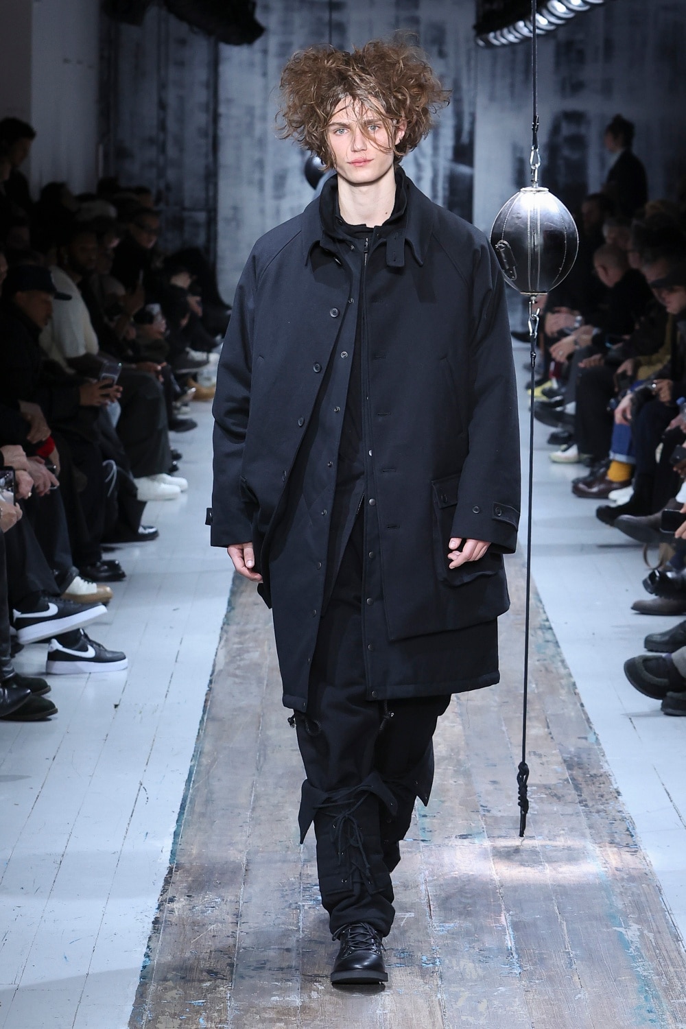 Yohji Yamamoto POUR HOMME  AUTUMN / WINTER 2026-27