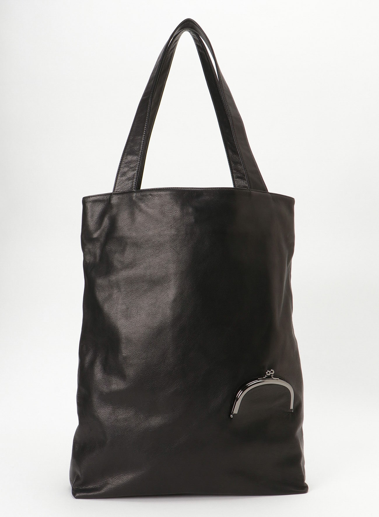 Clasp tote