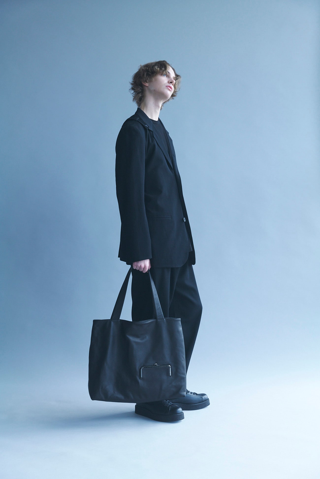 Clasp tote LL【5/22 12:00 Release】