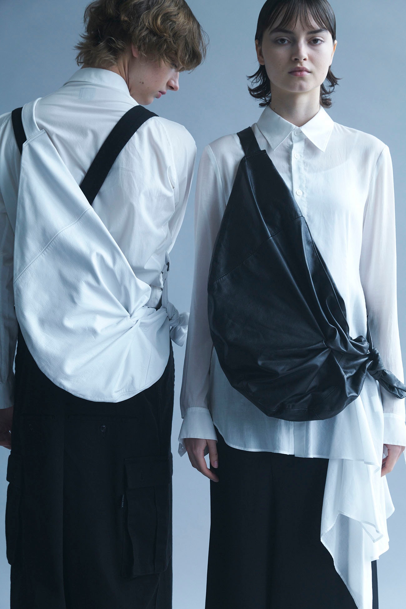 PLUCK SLING BAG【3/6 12:00 Release】