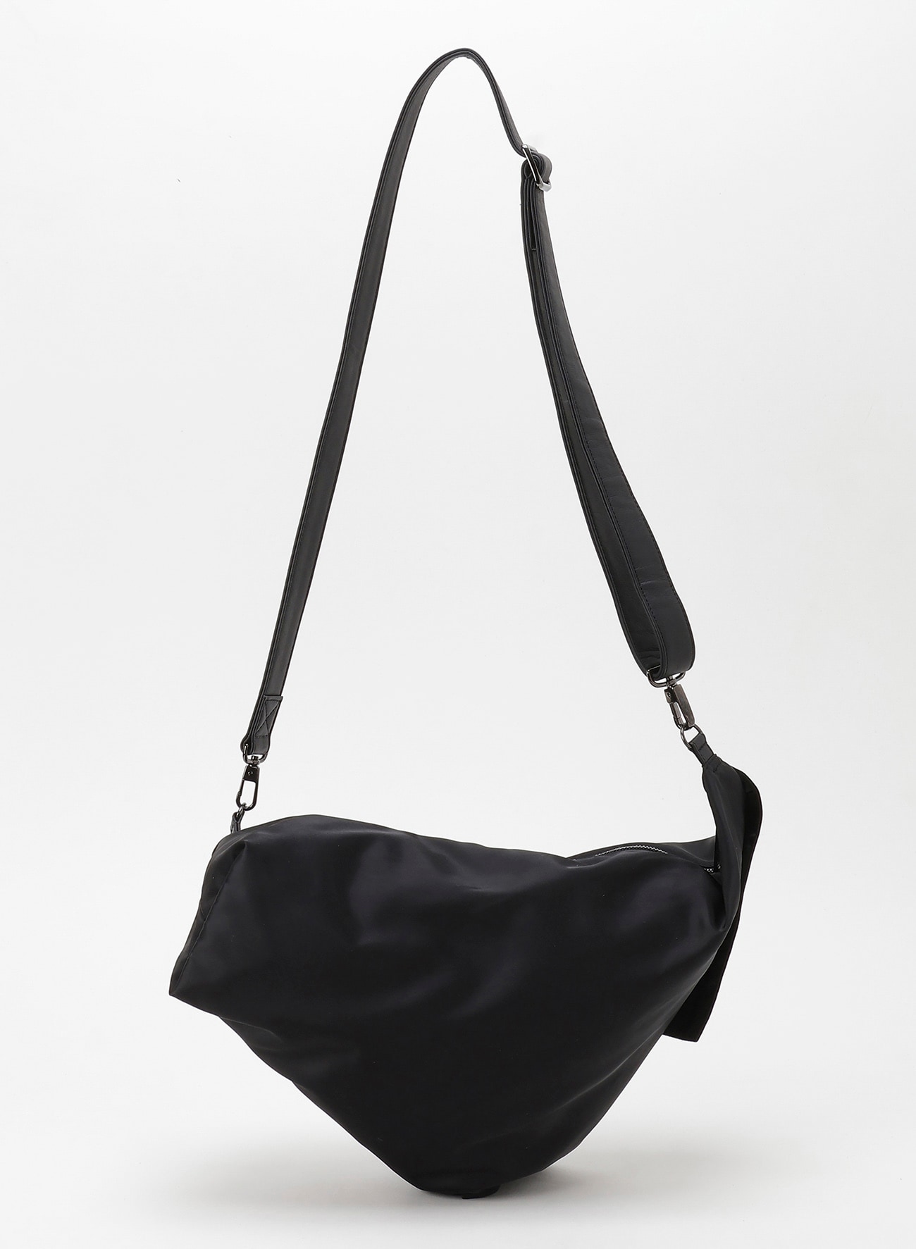 DRAPE SHOULDER【4/17 12:00 Release】