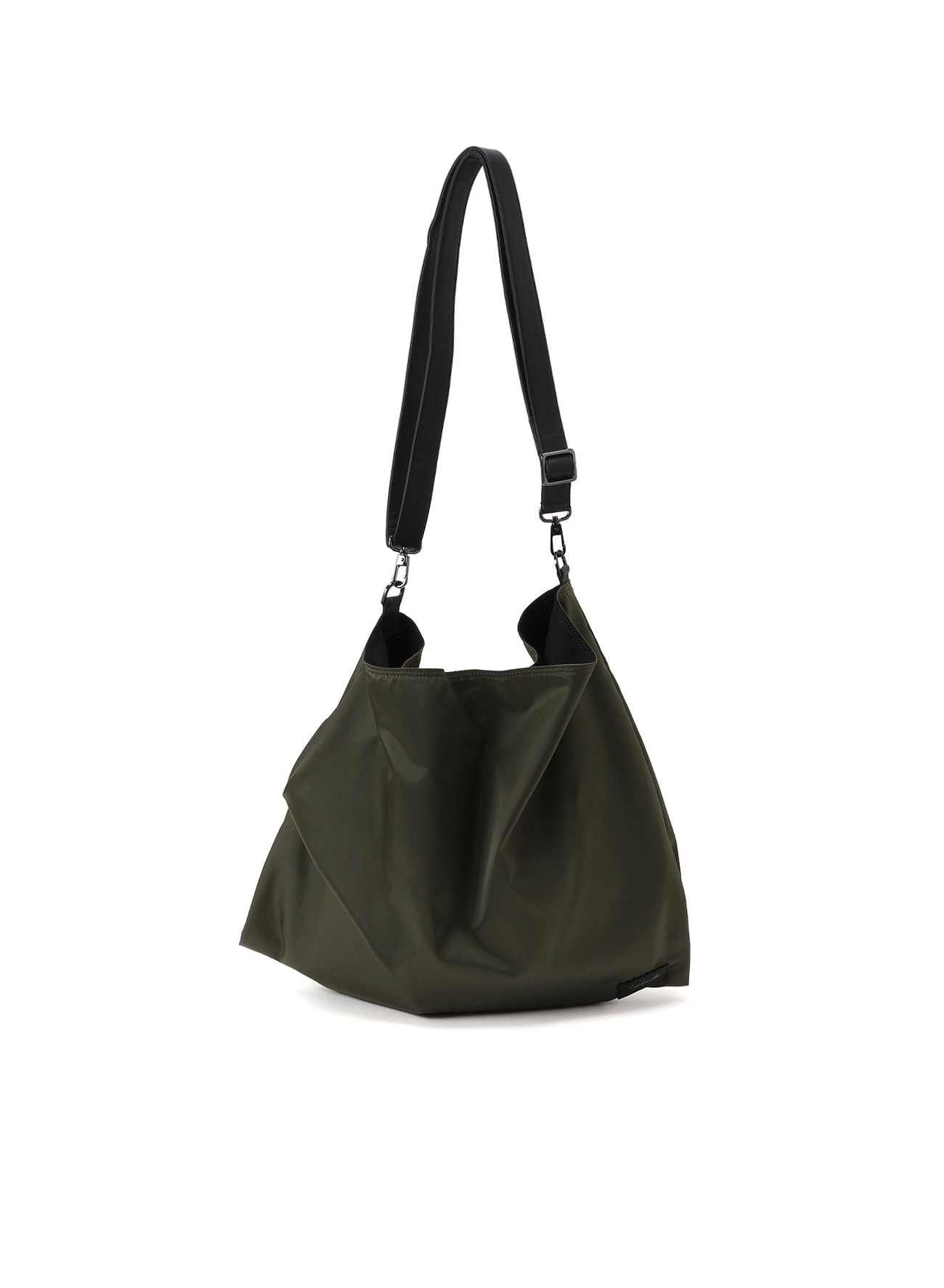 TUCK SHOULDER【4/17 12:00 Release】