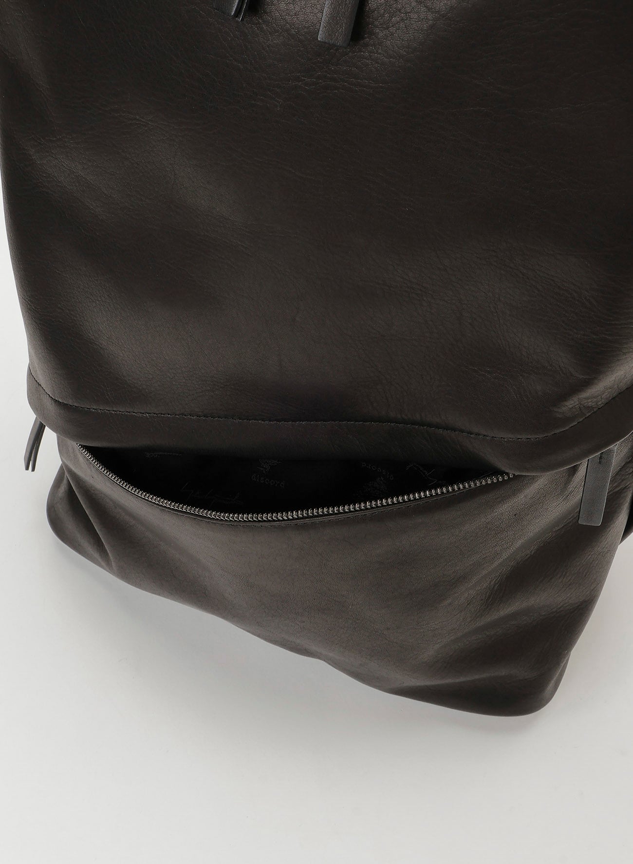 Diagonal backpack【9/26 12:00 Release】