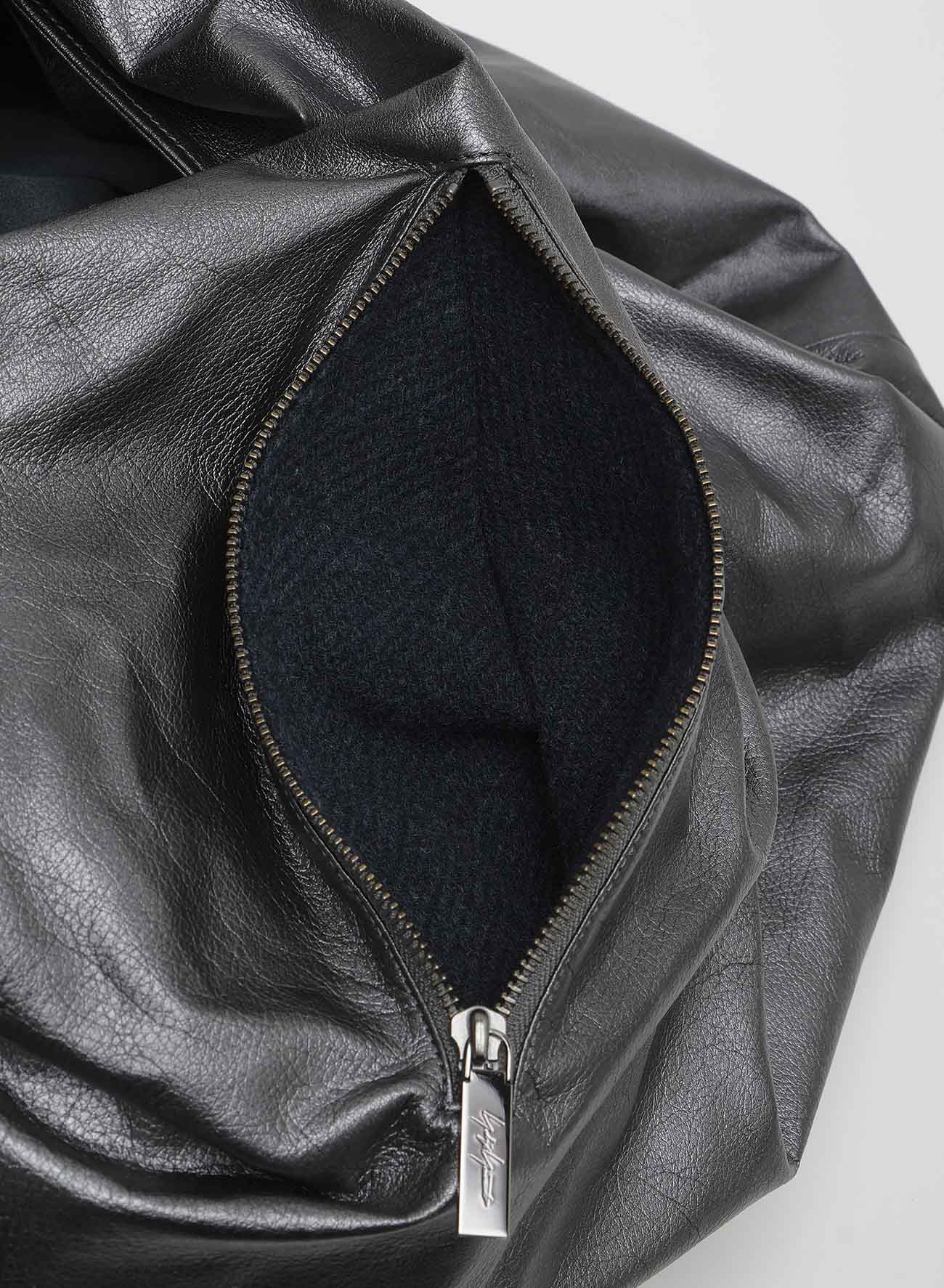 DRAPED ZIP BAG【9/26 12:00 Release】