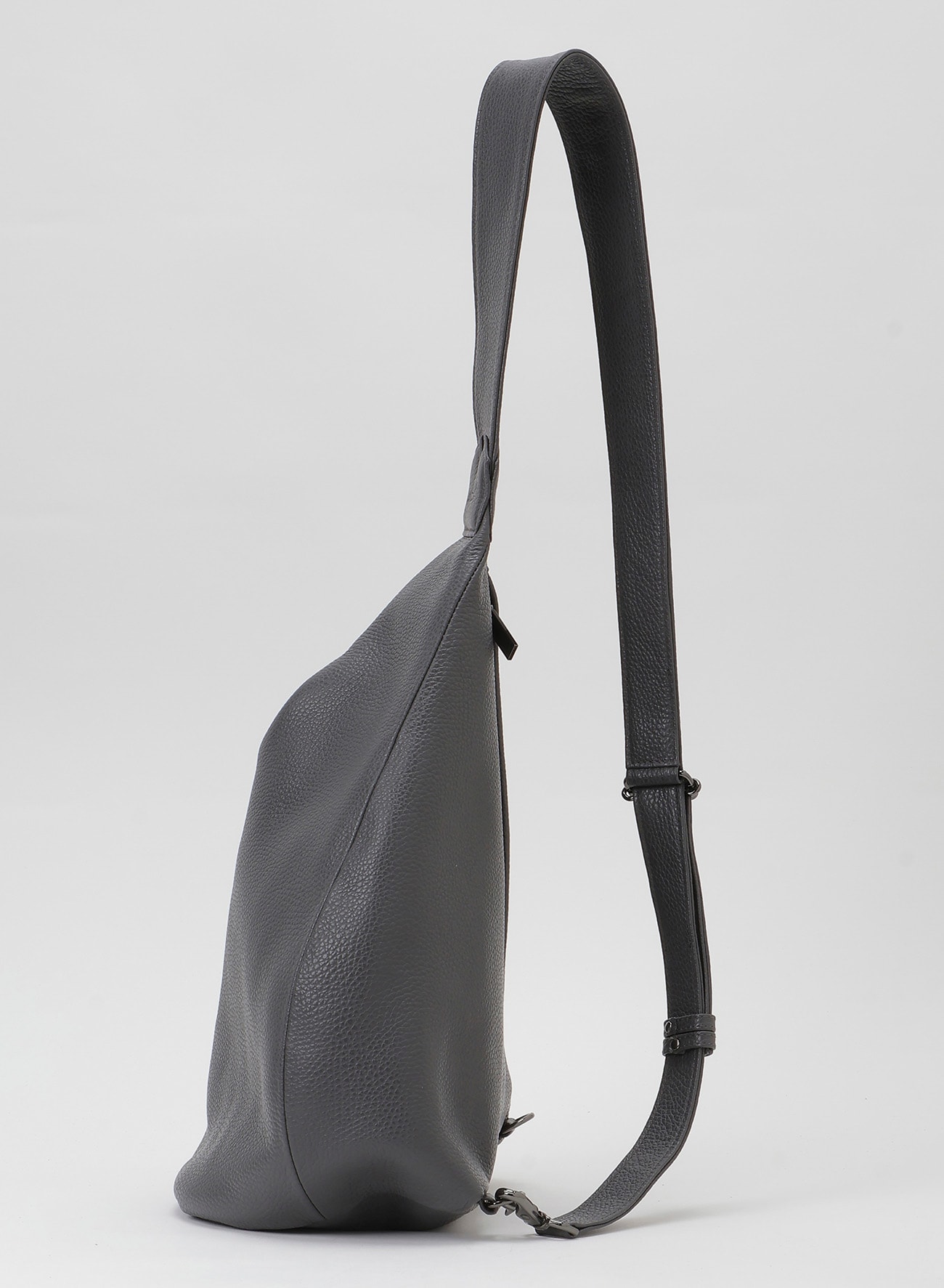 Y BODYBAG【9/5 12:00 Release】(FREE SIZE D.Gray): discord
