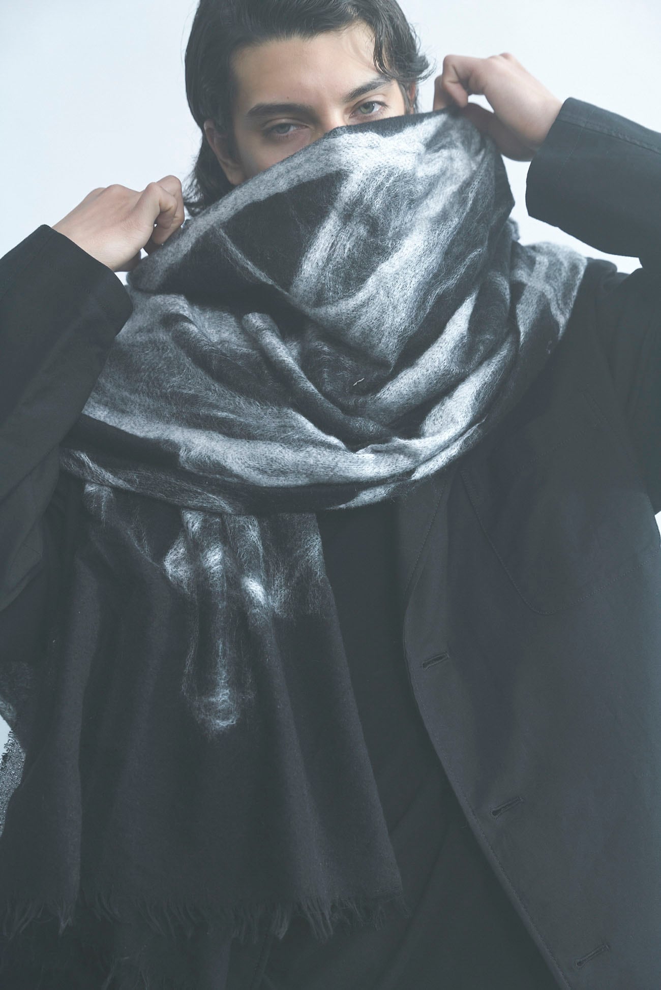 SLIVER SCARF【11/1 12:00 Release】