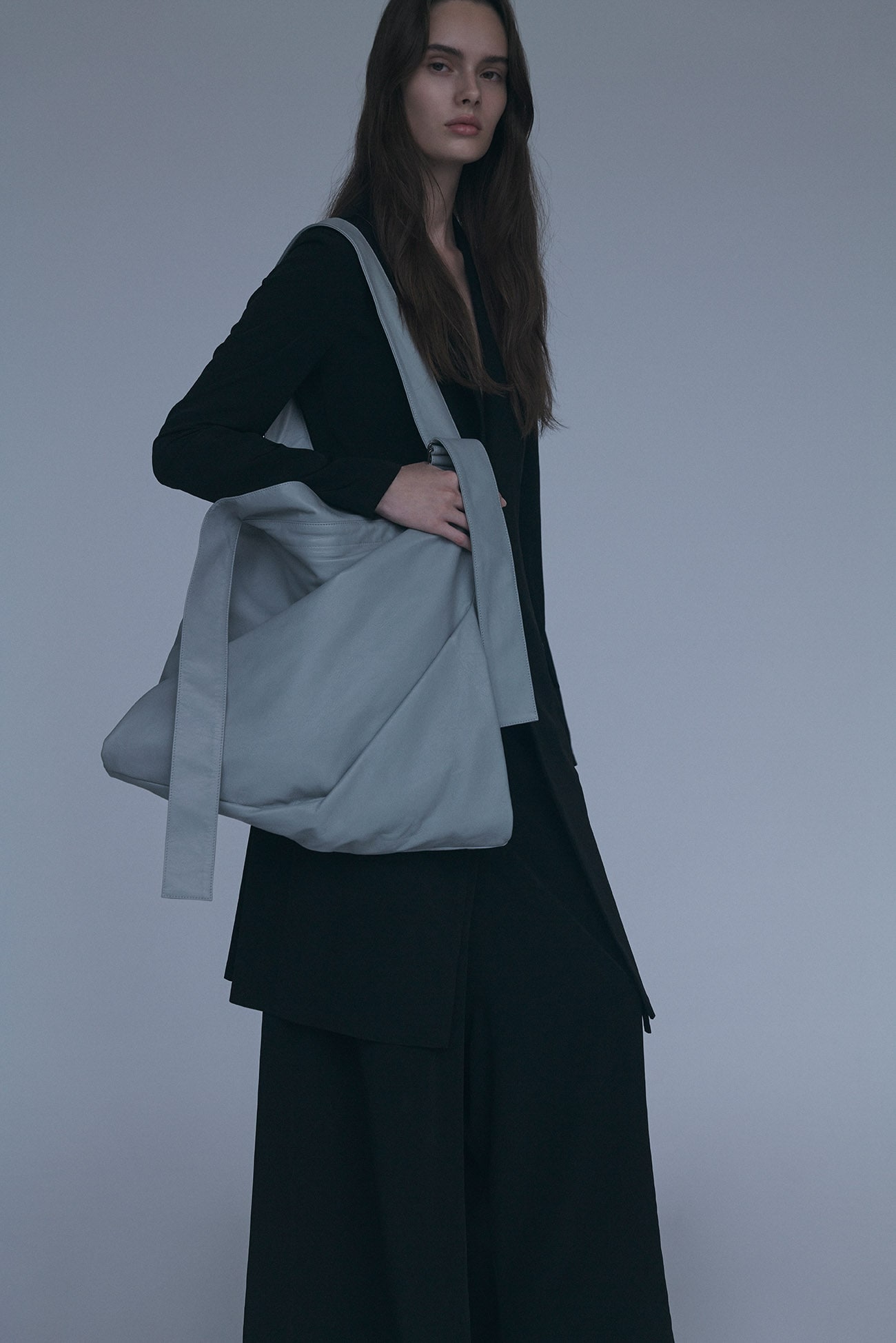 【3/14 12:00 Release】Drape tote