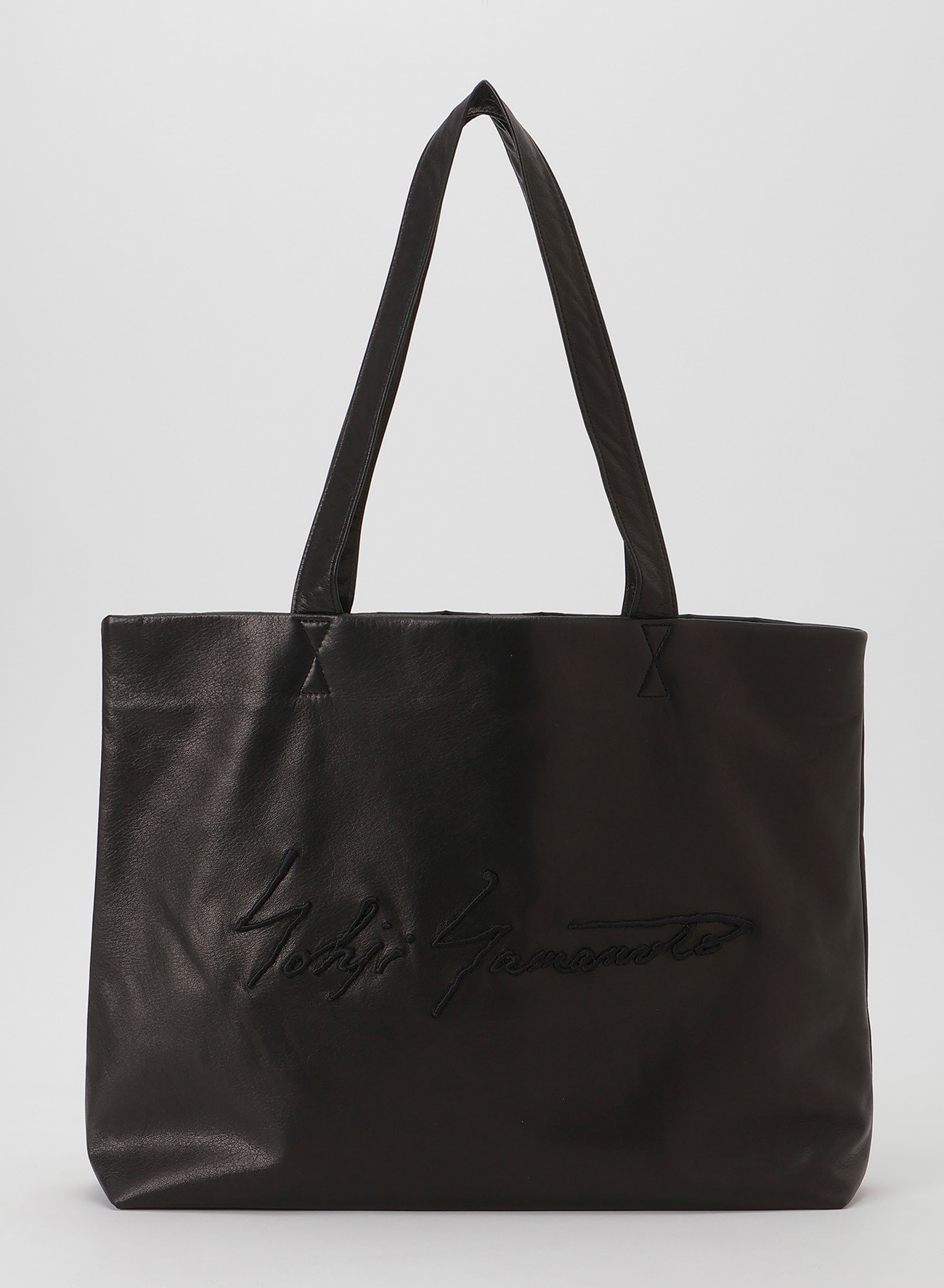 Signature tote(M)(2026/10/16 12:00 Release)