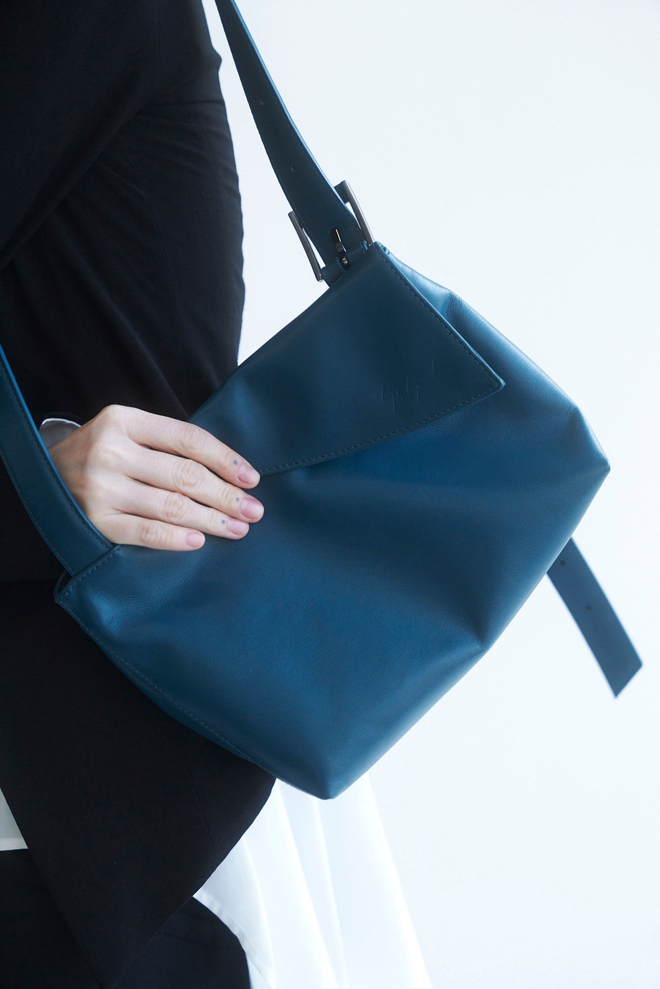 Veil shoulder【7/10 12:00 Release】