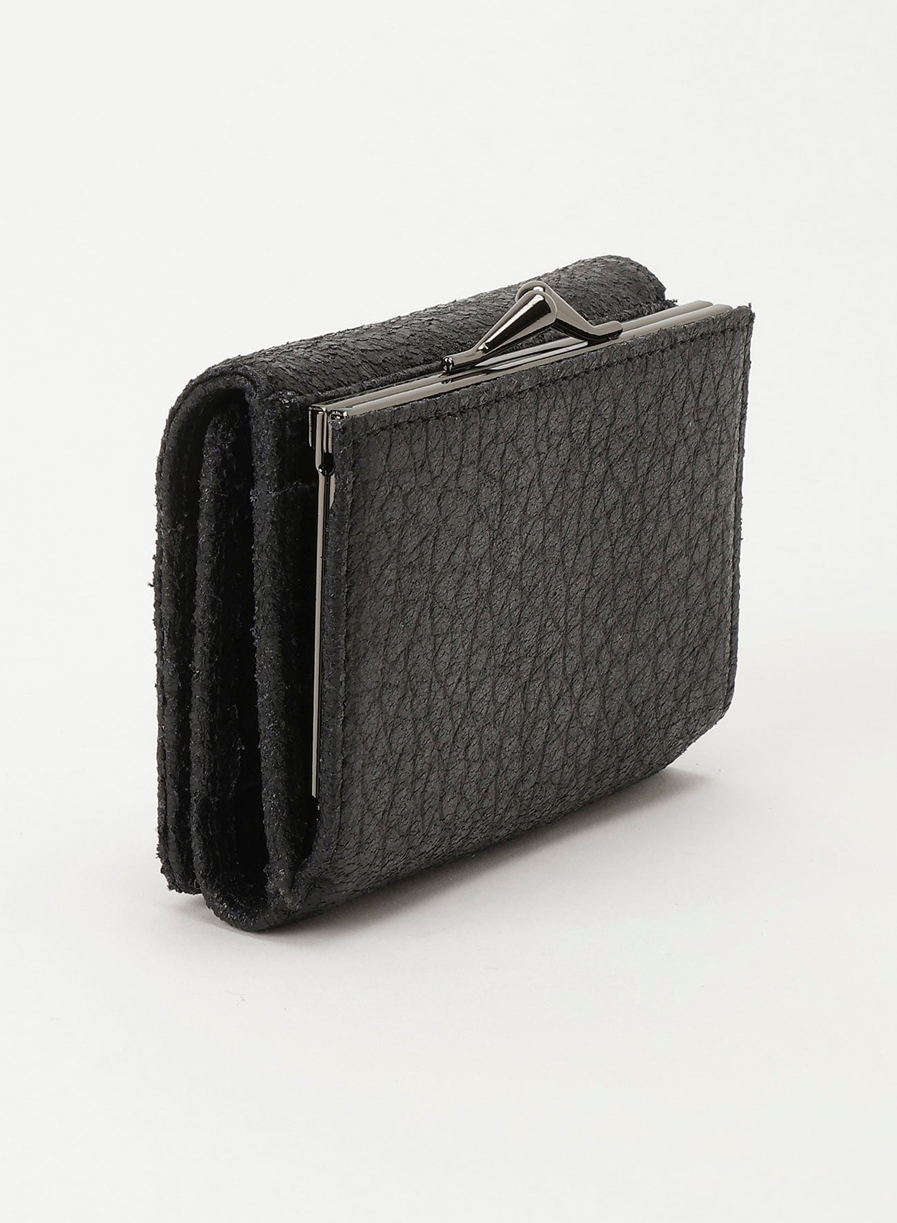 Clasp trifold wallet(2026/10/2 12:00 Release)