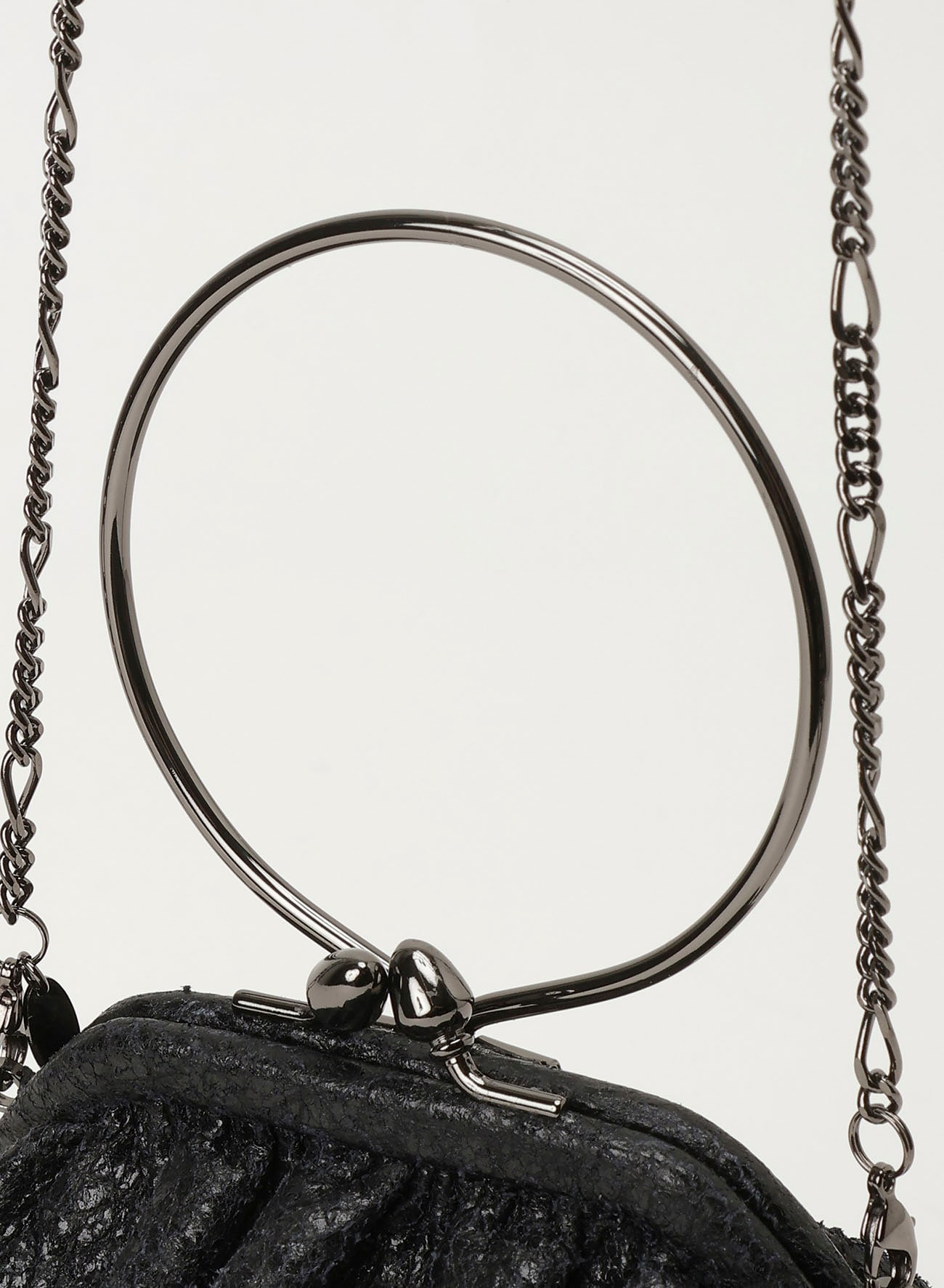 Clasp drape pouch(2026/10/2 12:00 Release)
