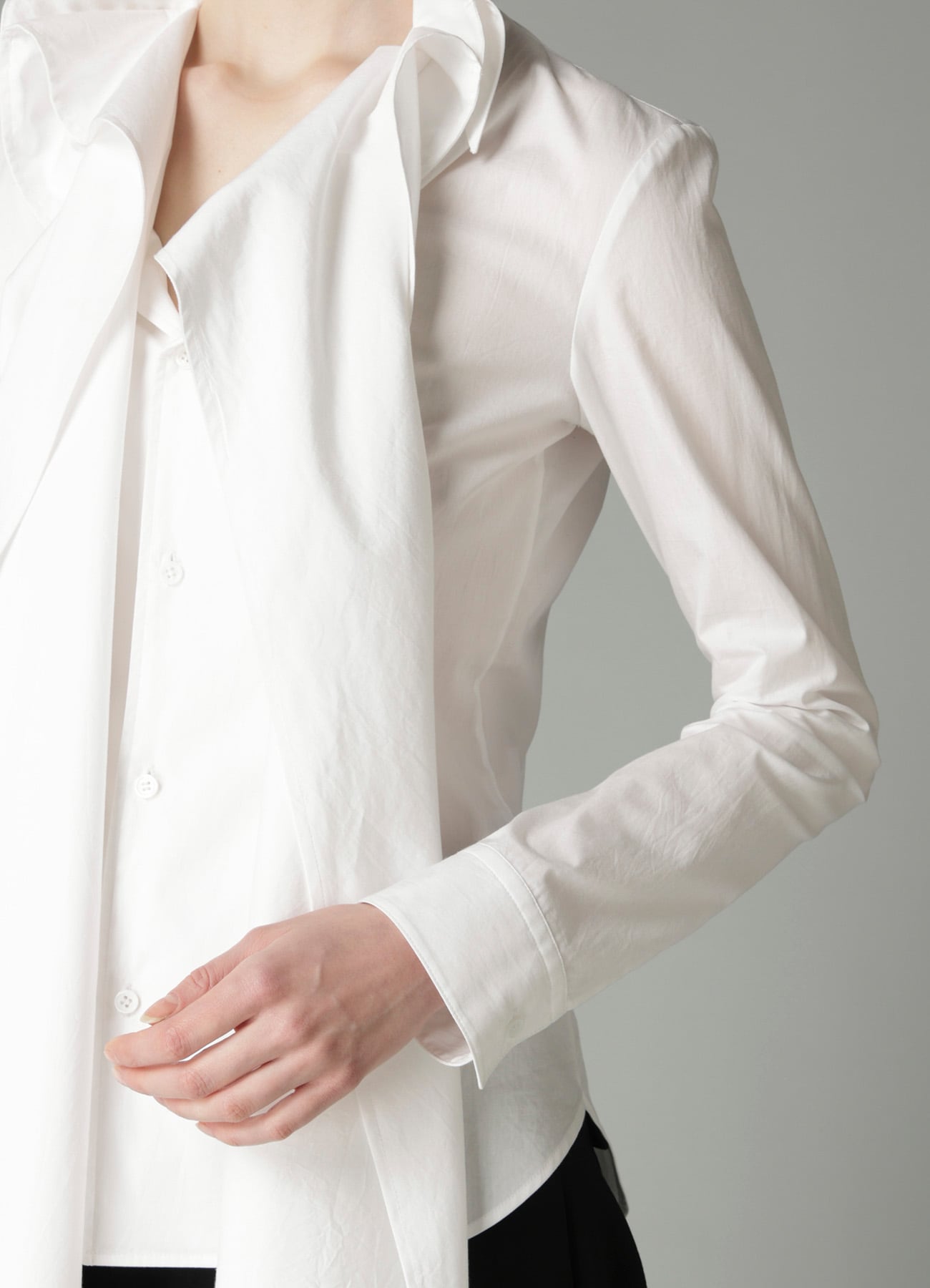 BROAD STOLE DETAIL BLOUSE