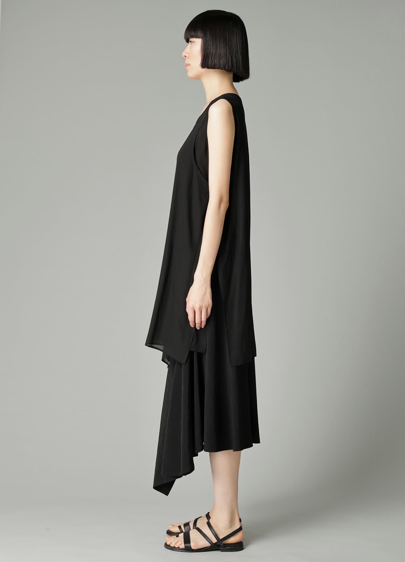 Ry LAWN DOUBLE LAYER SLEEVELESS B