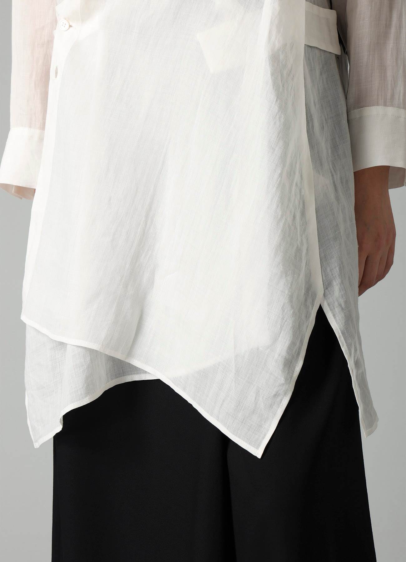 HAND PAINTED MESSAGE PT F WRAP RELAXED FIT BLOUSE