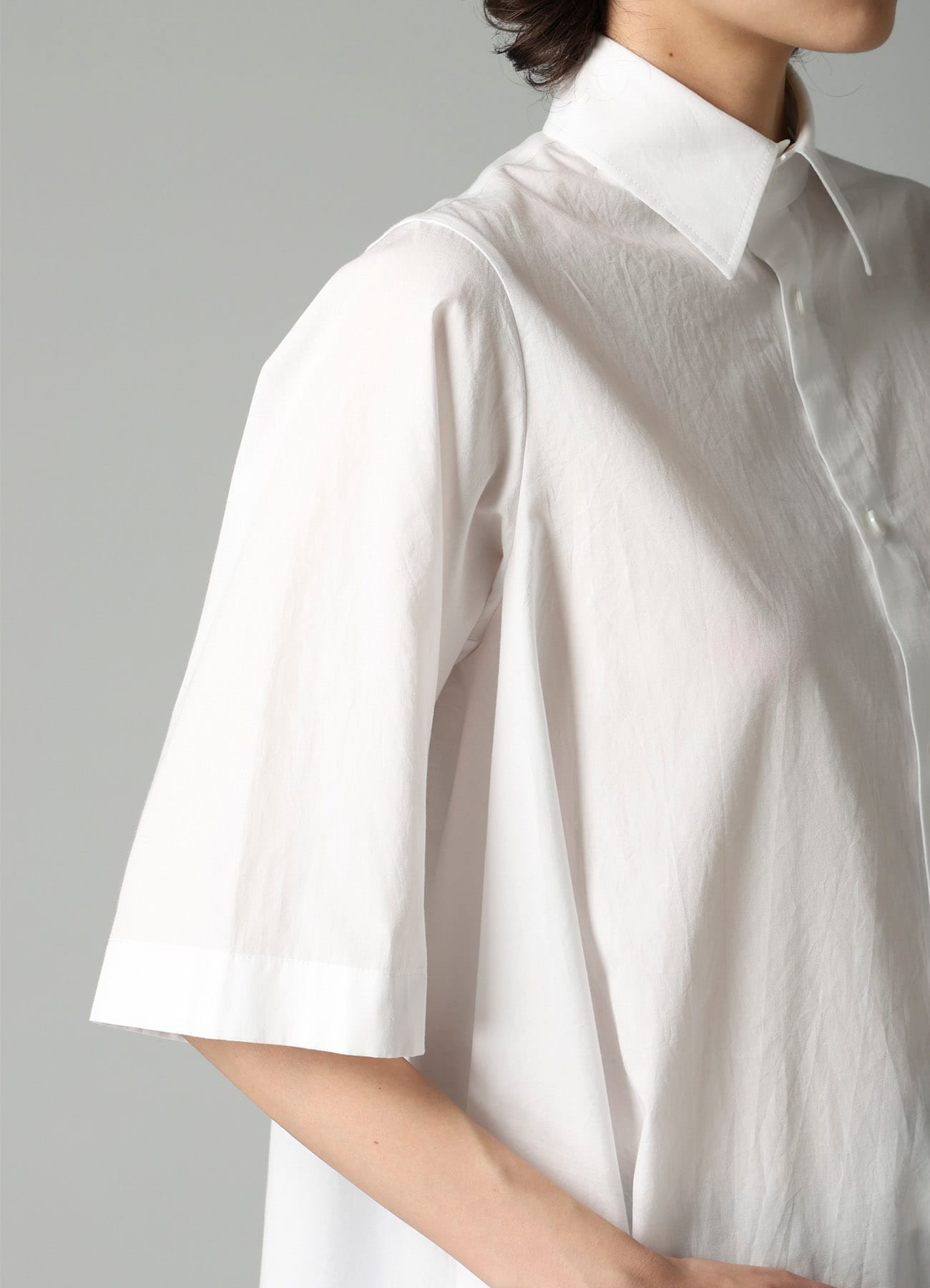 BROAD FLOUNCE SHORT SLV BLOUSE