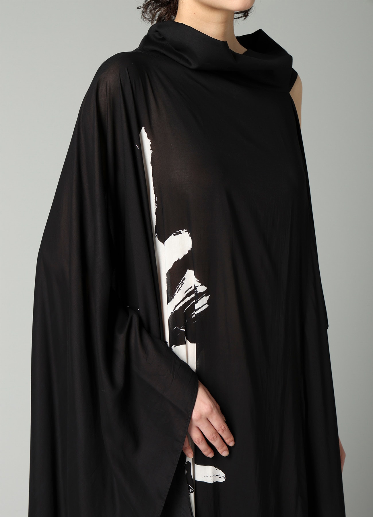 Ry LAWN ASM O SHOULDER DRESS B