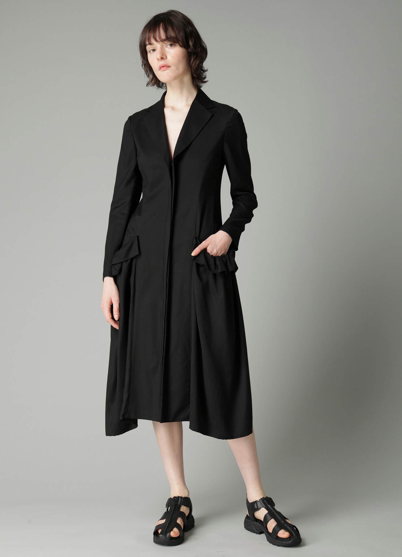 VISCOSE TWILL SIDE GATHER DETAIL ZIP DRESS