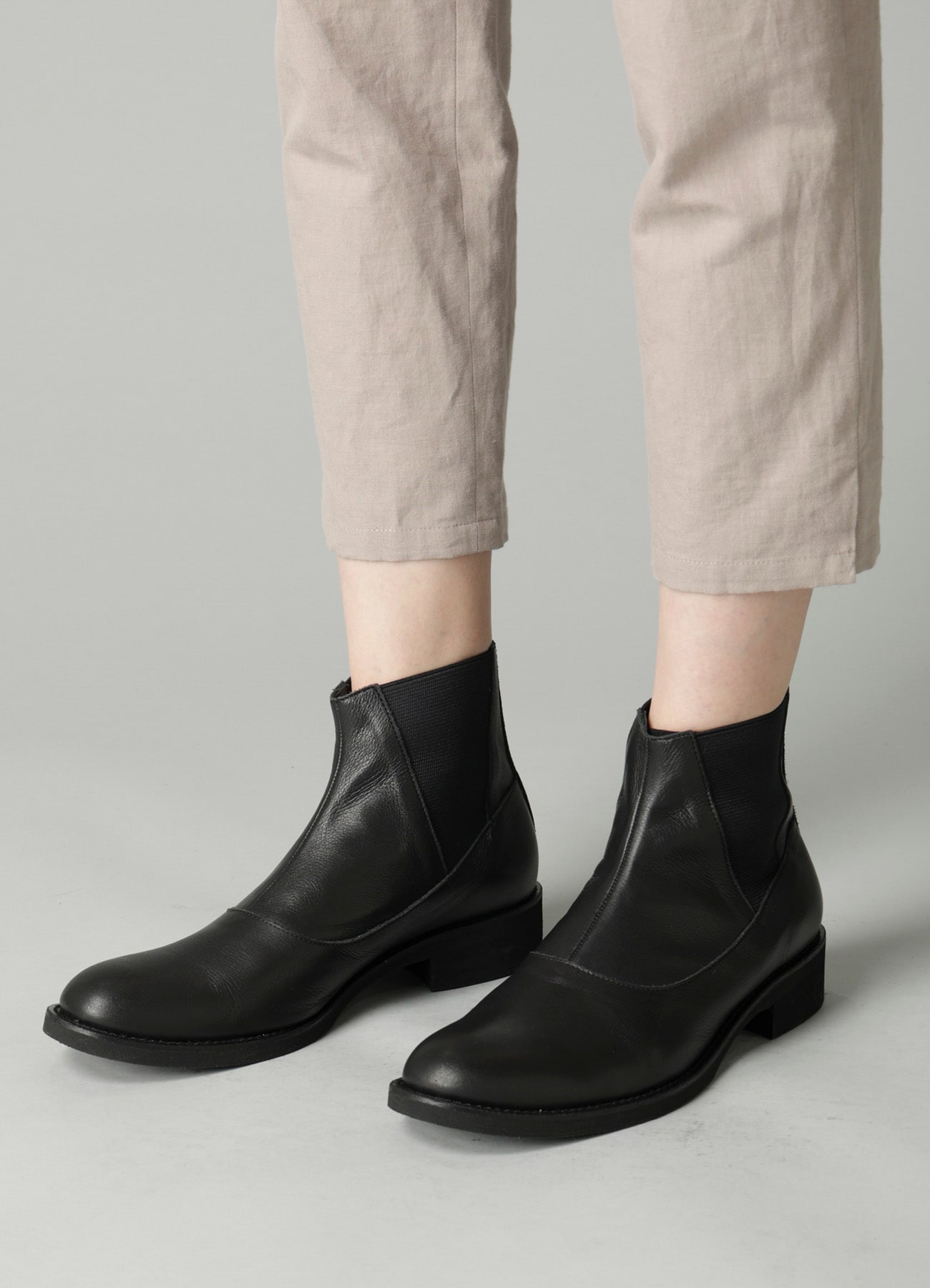 SMOOTH LEATHER SIDE GORE BOOTS