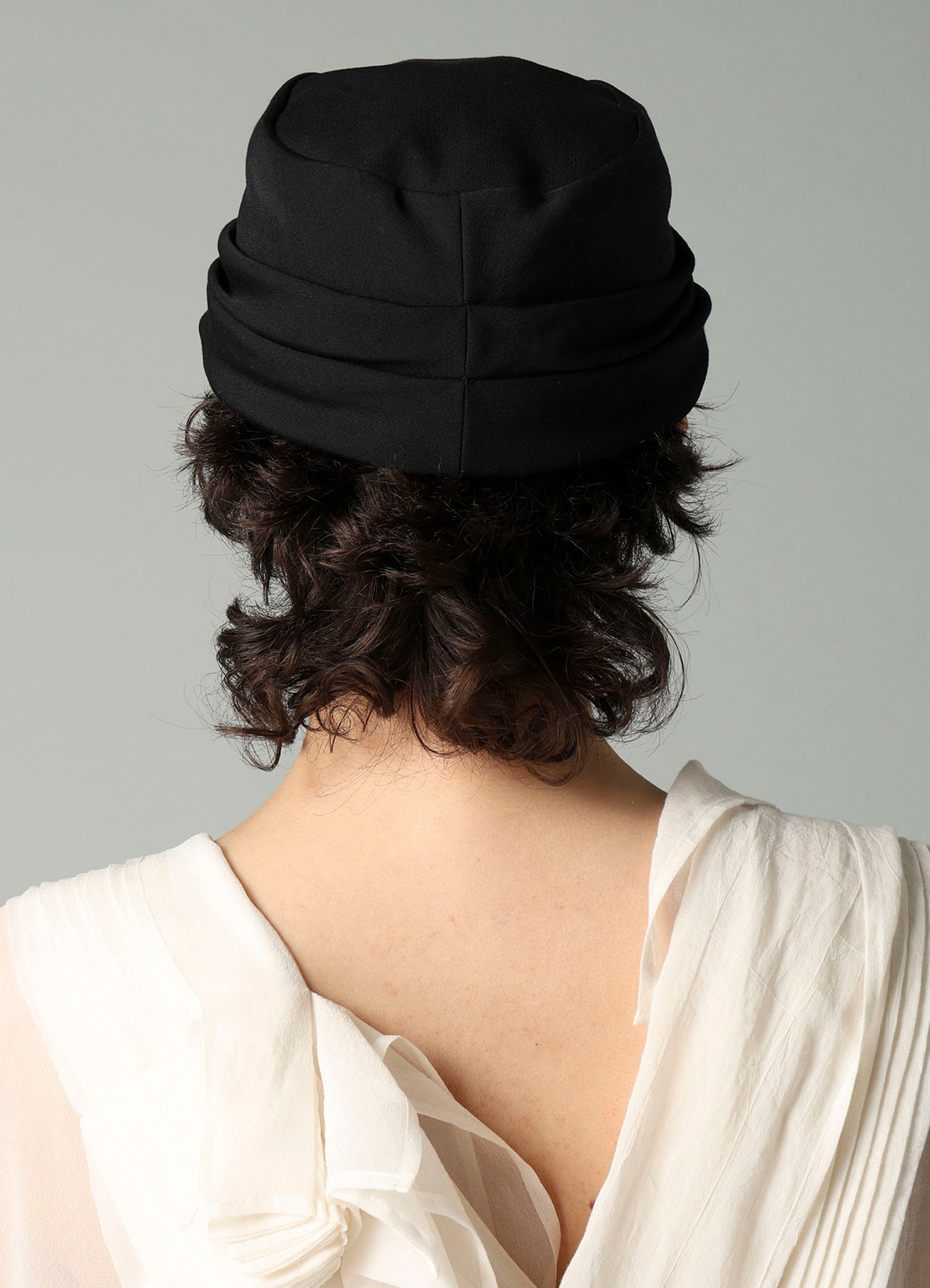 GABARDINE DRAPED CAP