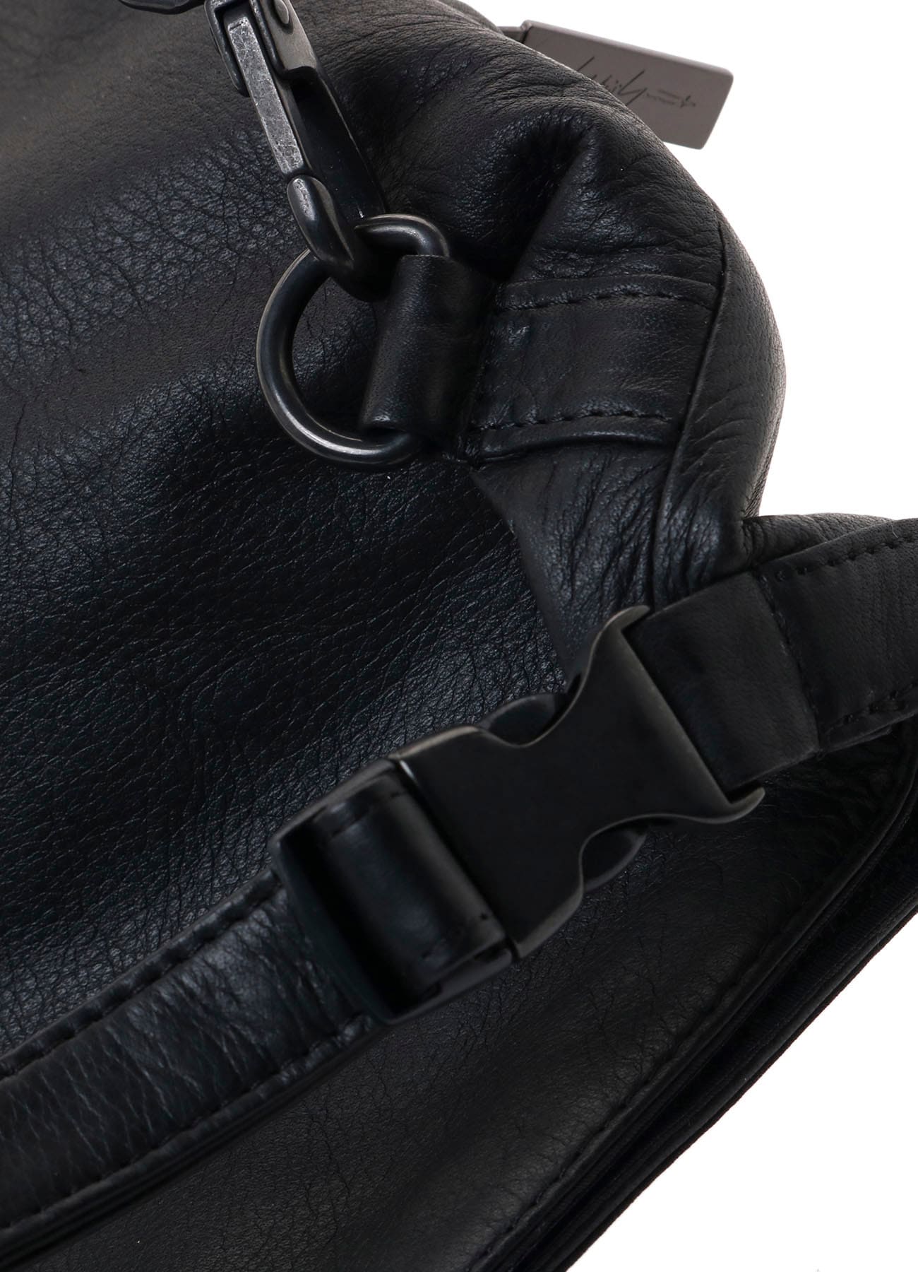 GARMENT LEATHER MINI POCHETTE