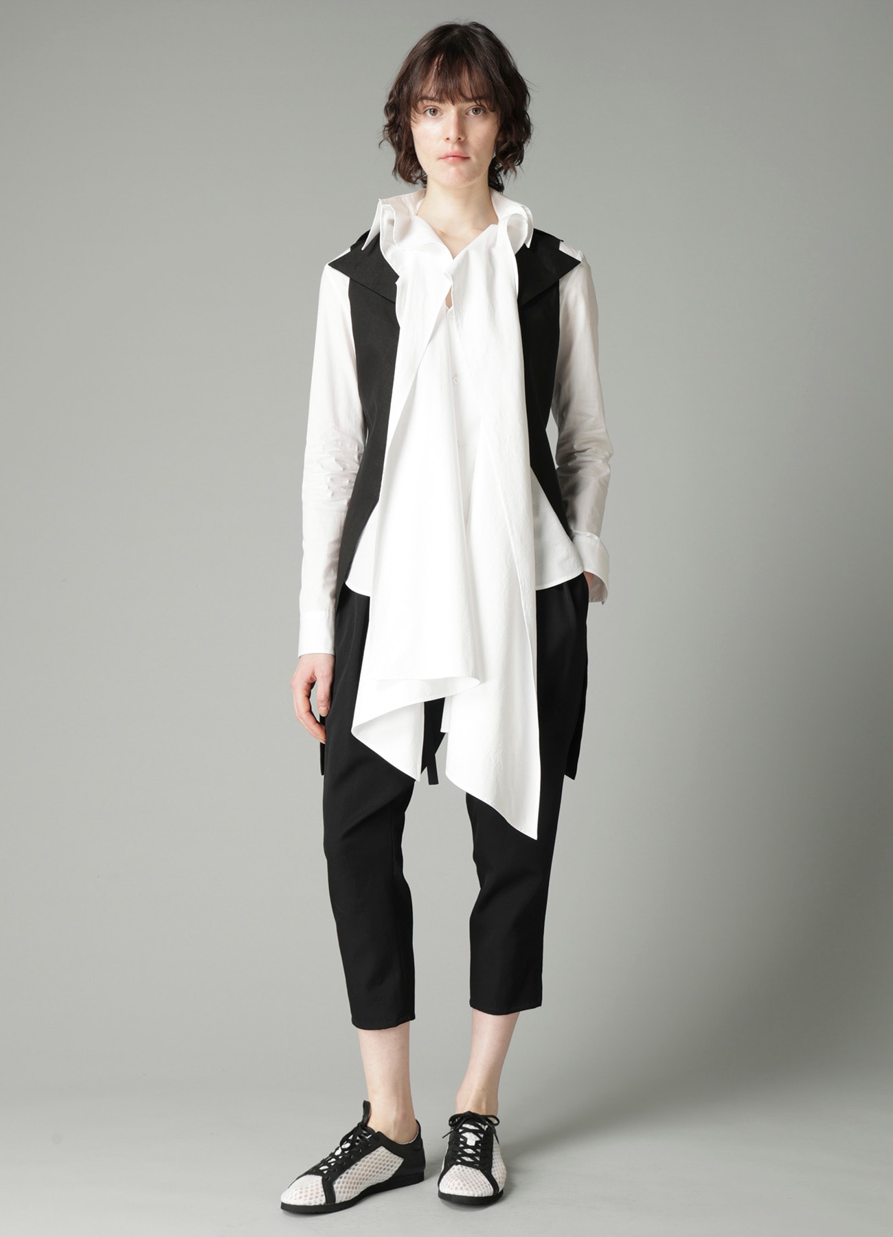 Ra LAWN SLEEVELESS JACKET