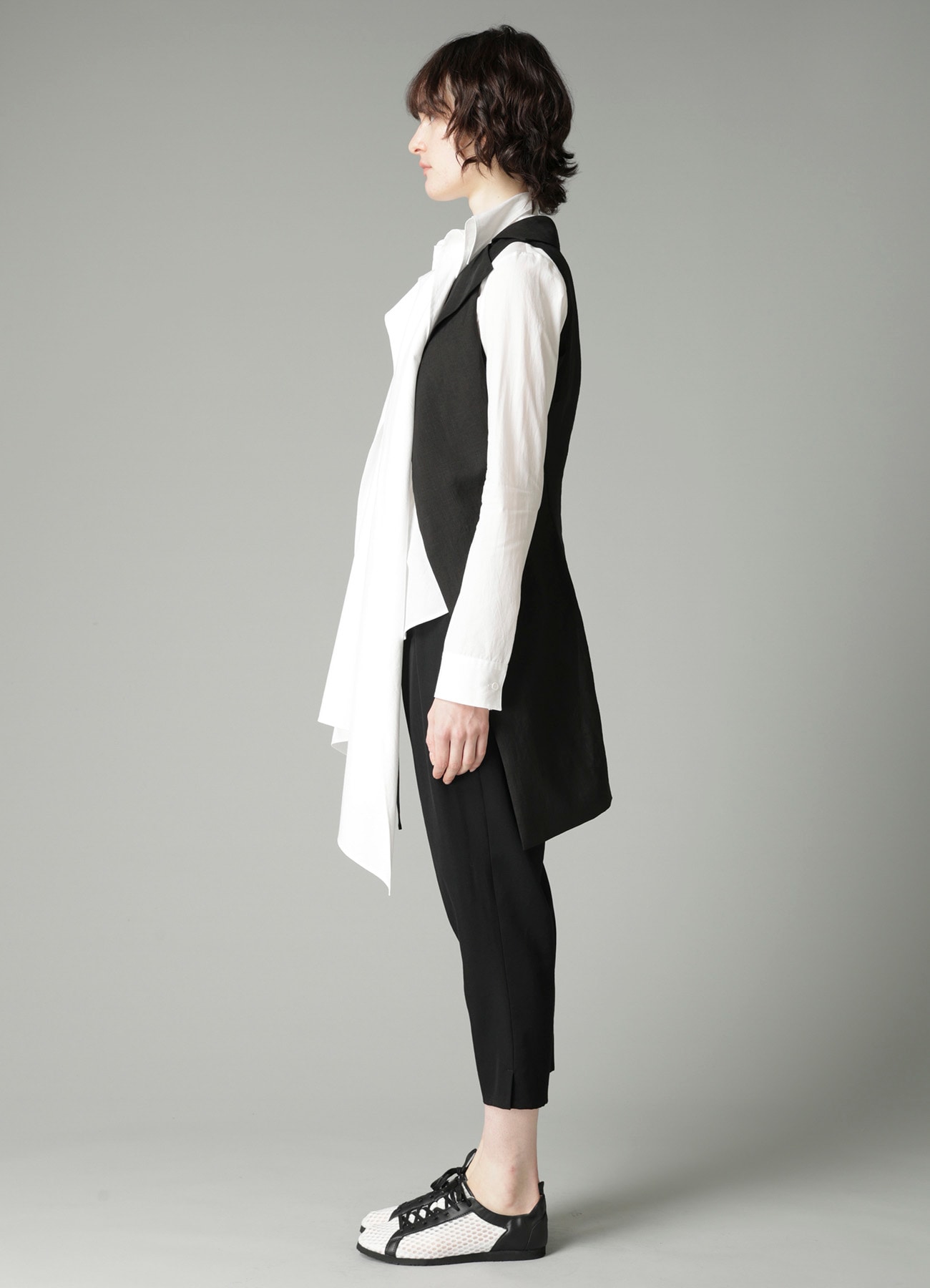 Ra LAWN SLEEVELESS JACKET