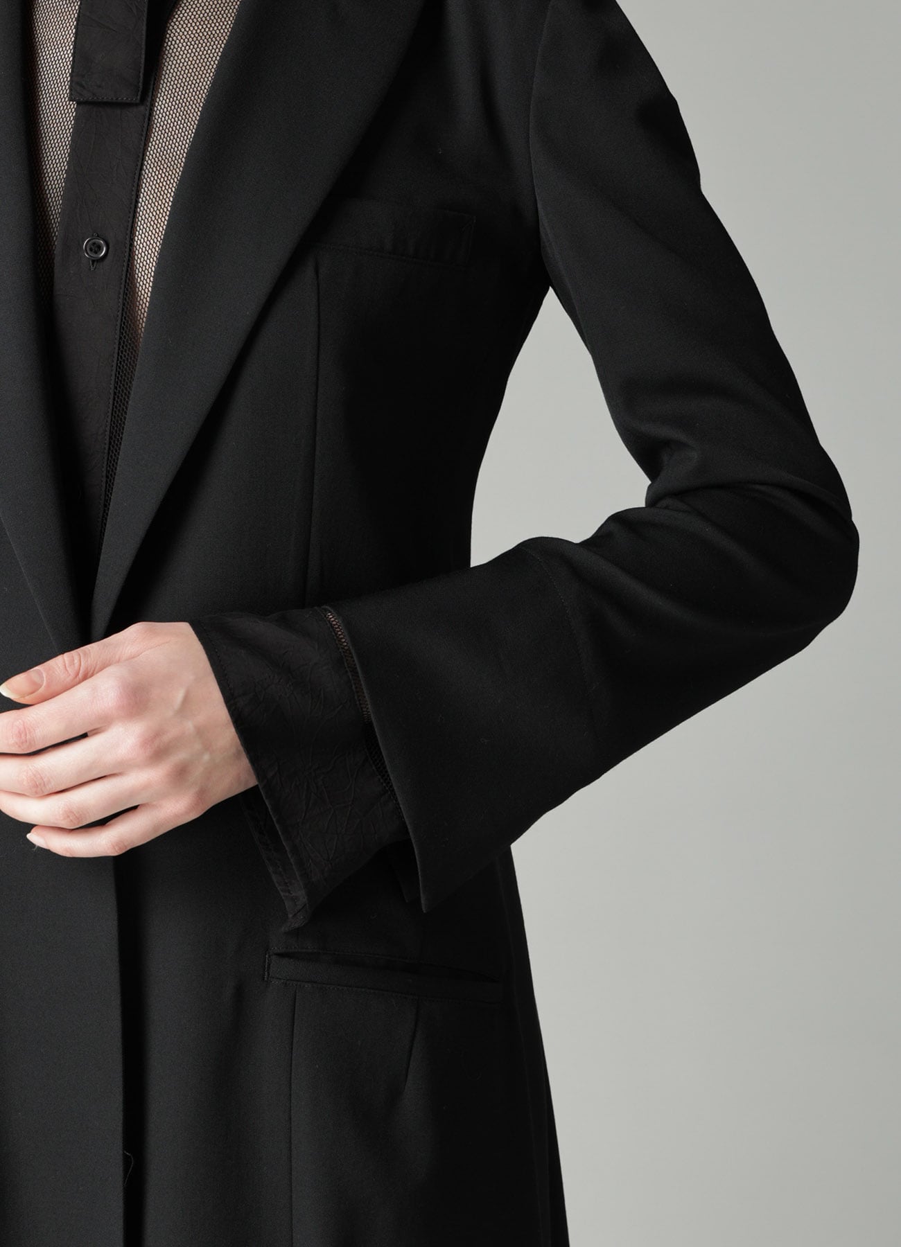 GABARDINE B TRIANGLE POINT JACKET