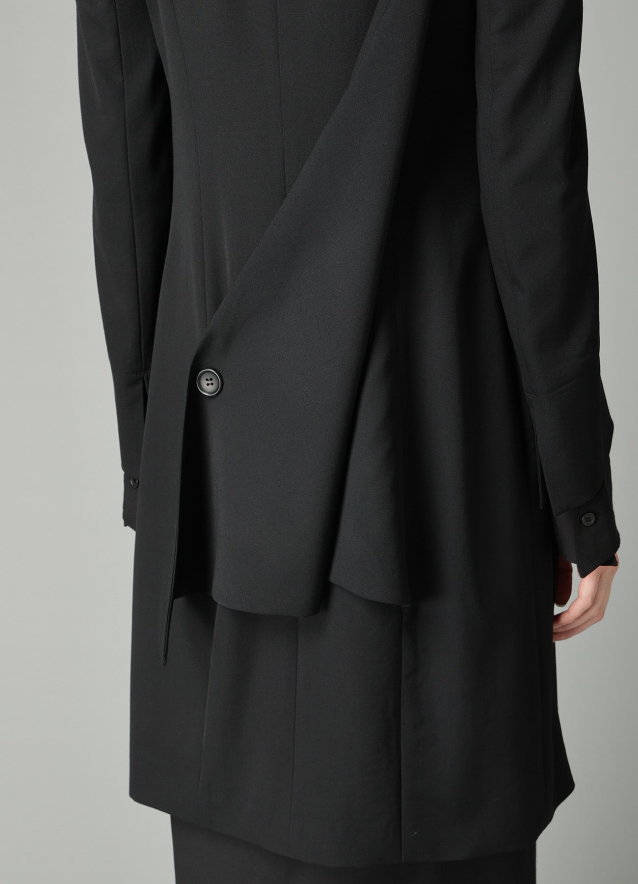 GABARDINE B TRIANGLE POINT JACKET