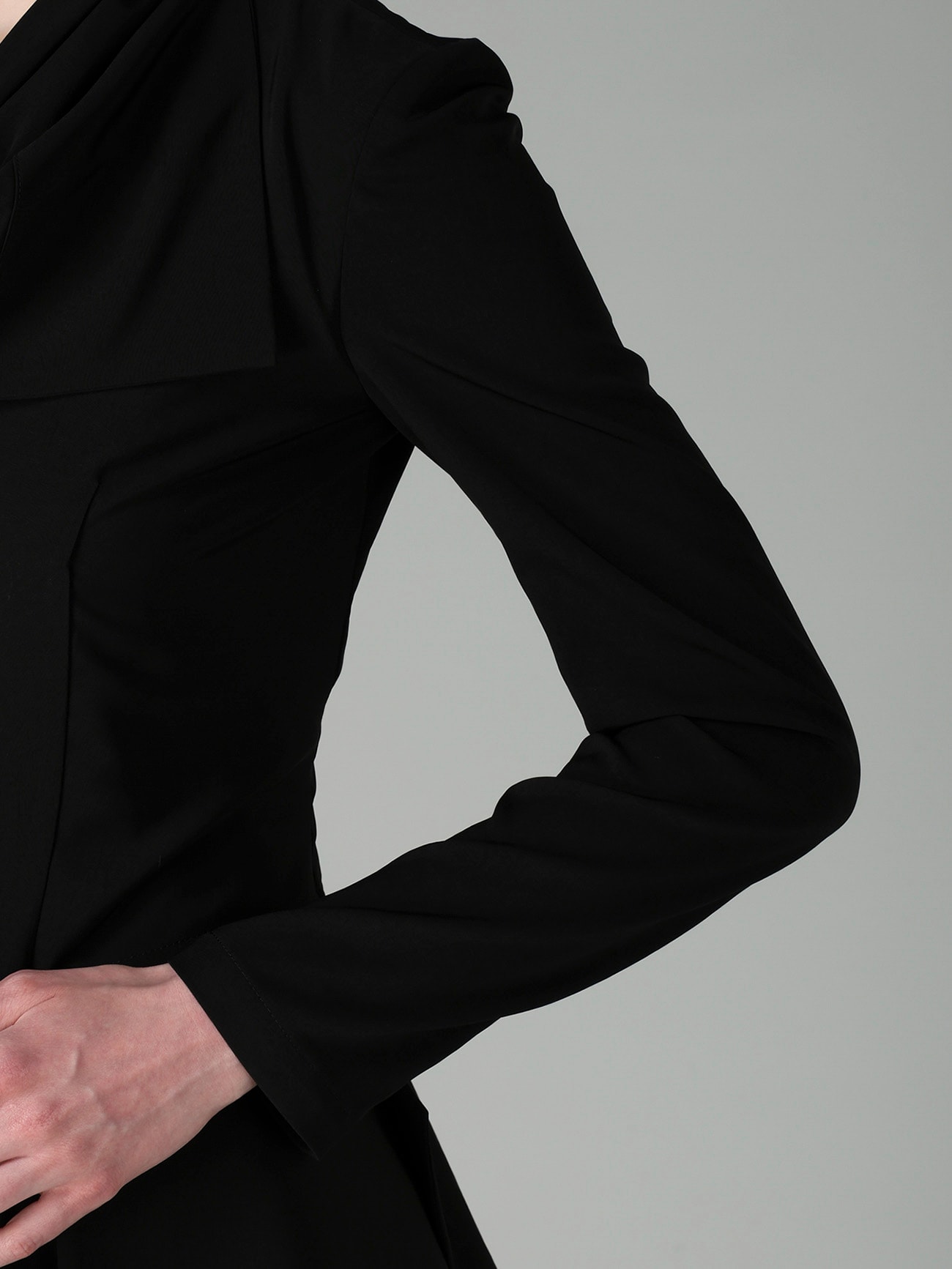 Ta/Pe CREPE DE CHINE STOLE JACKET