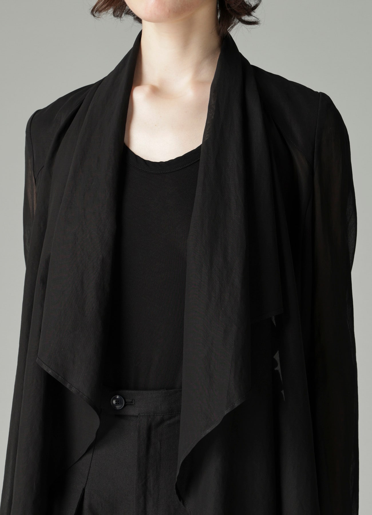 VOILE FRONT DRAPED DETAIL JACKET
