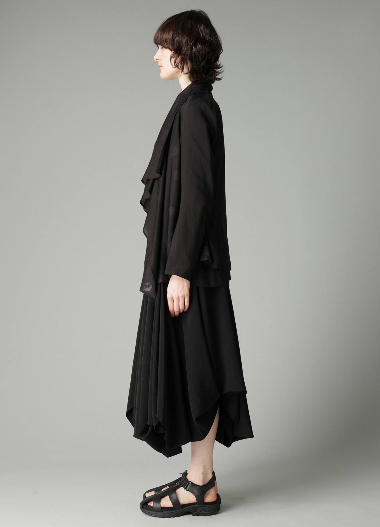 DAMAGED DOT S FRONT DRAPED DETAIL JACKET