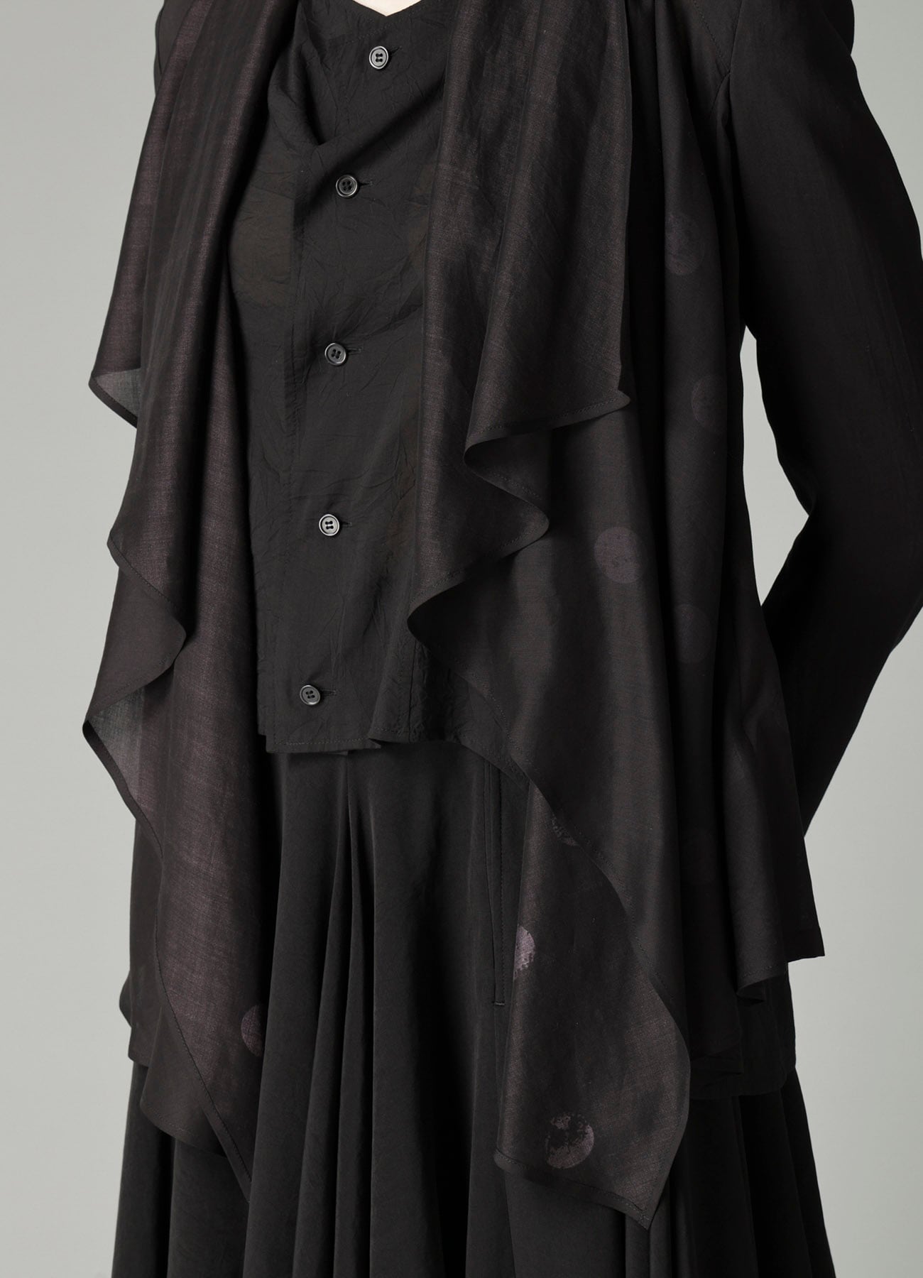 DAMAGED DOT S FRONT DRAPED DETAIL JACKET