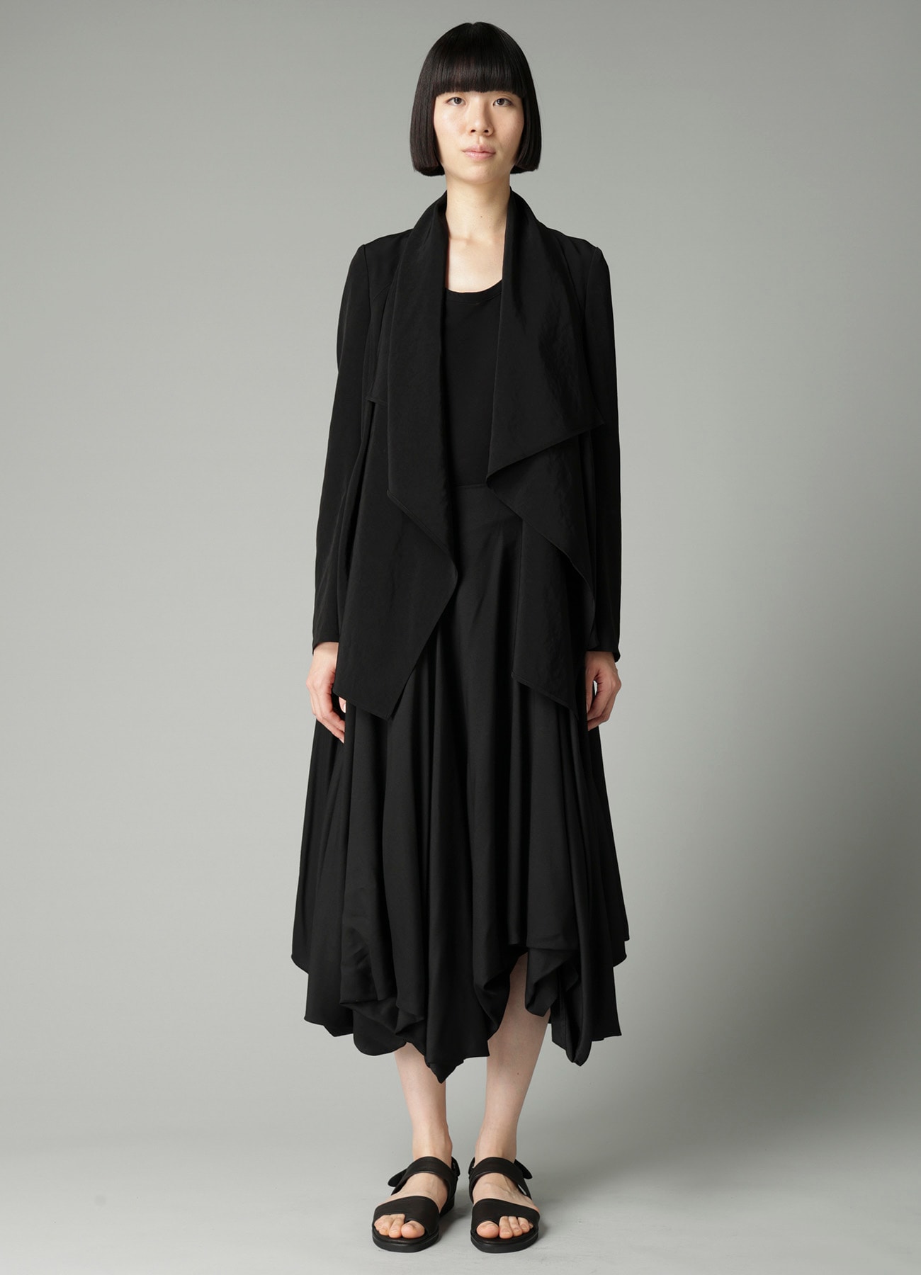 Ta/Pe CREPE DE CHINE FRONT DRAPED DETAIL JACKET