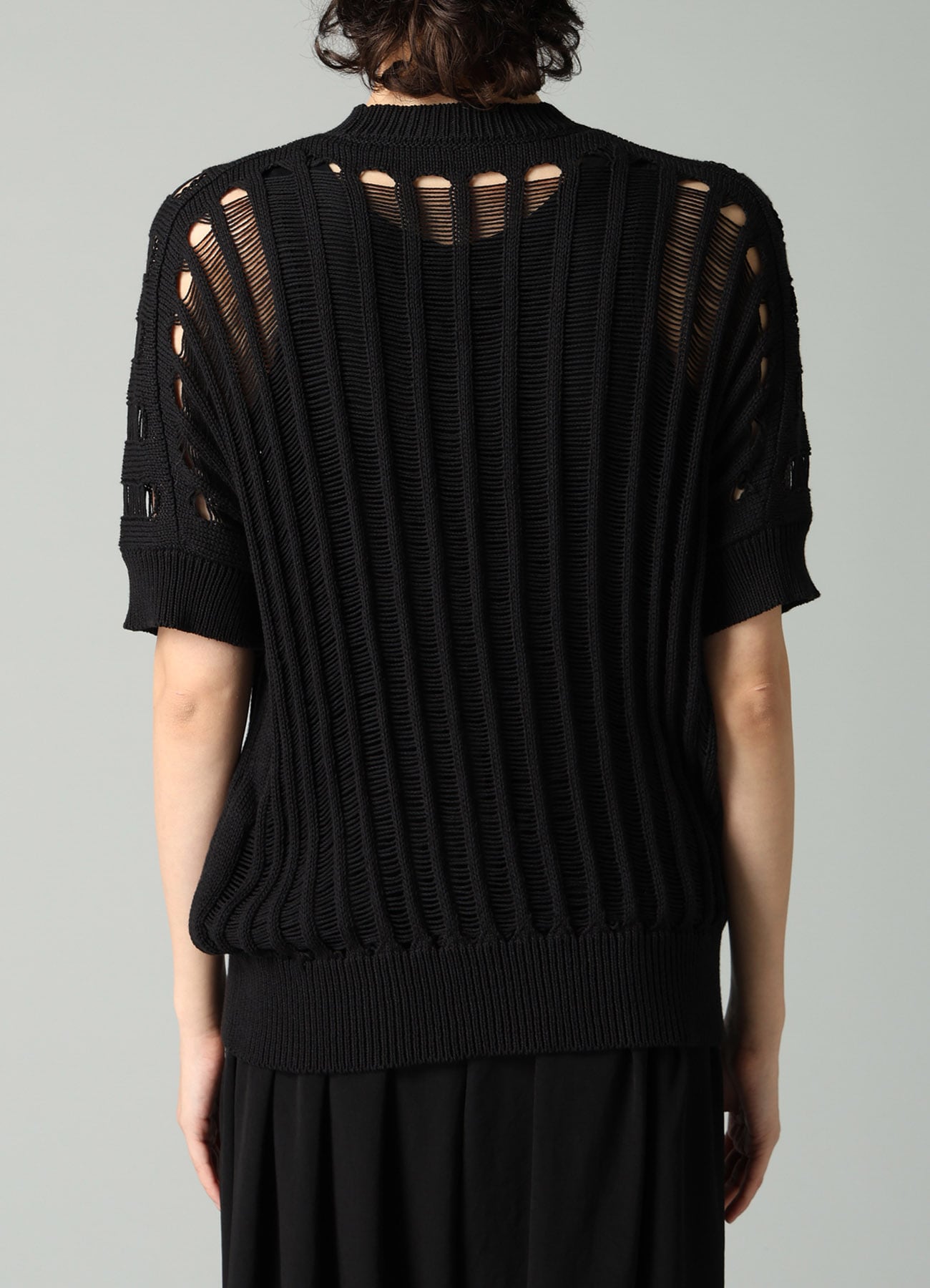 OFFSET PATTERN SHORT SLV PULLOVER