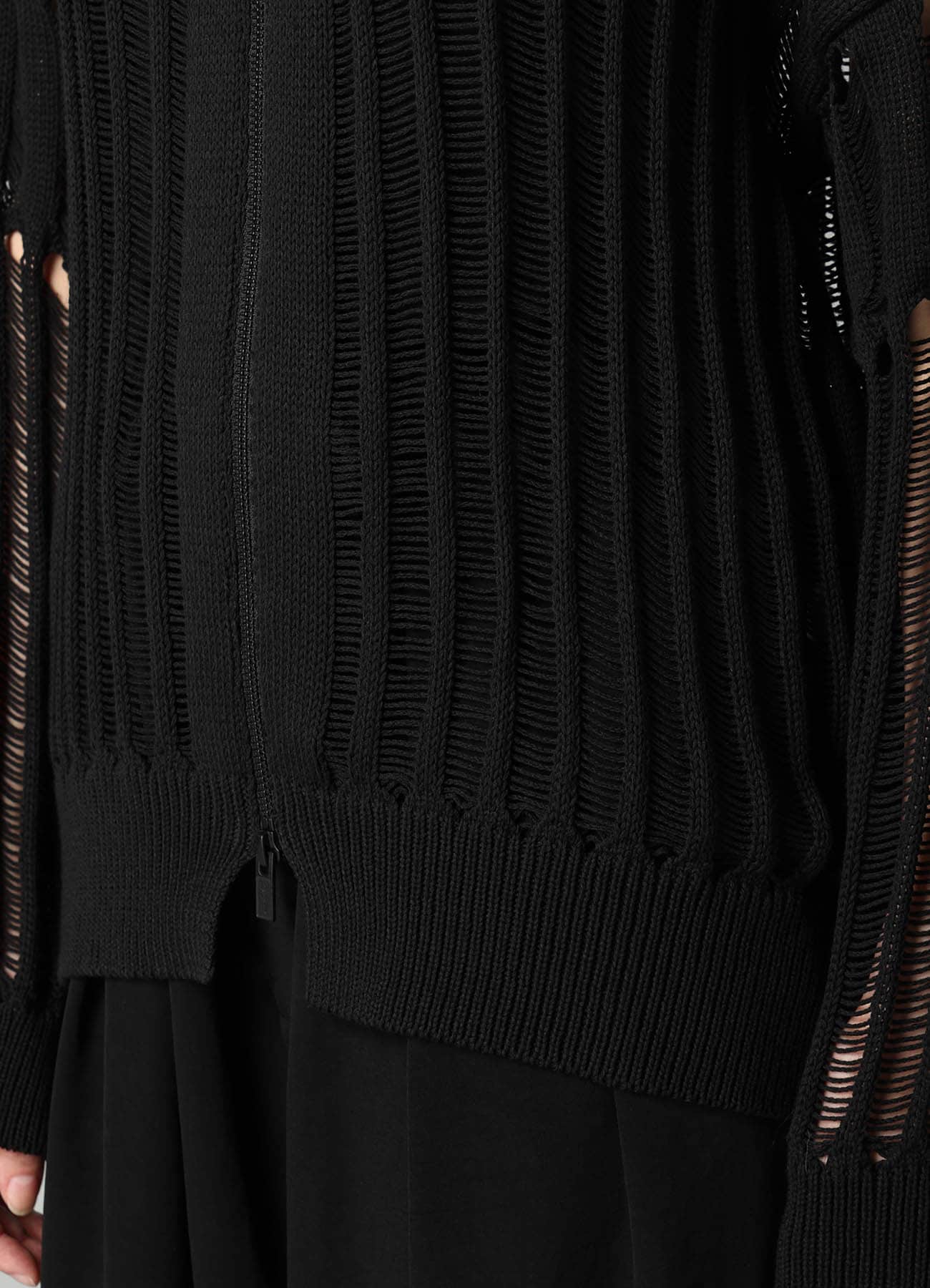 OFFSET PATTERN KNIT BLOUSON