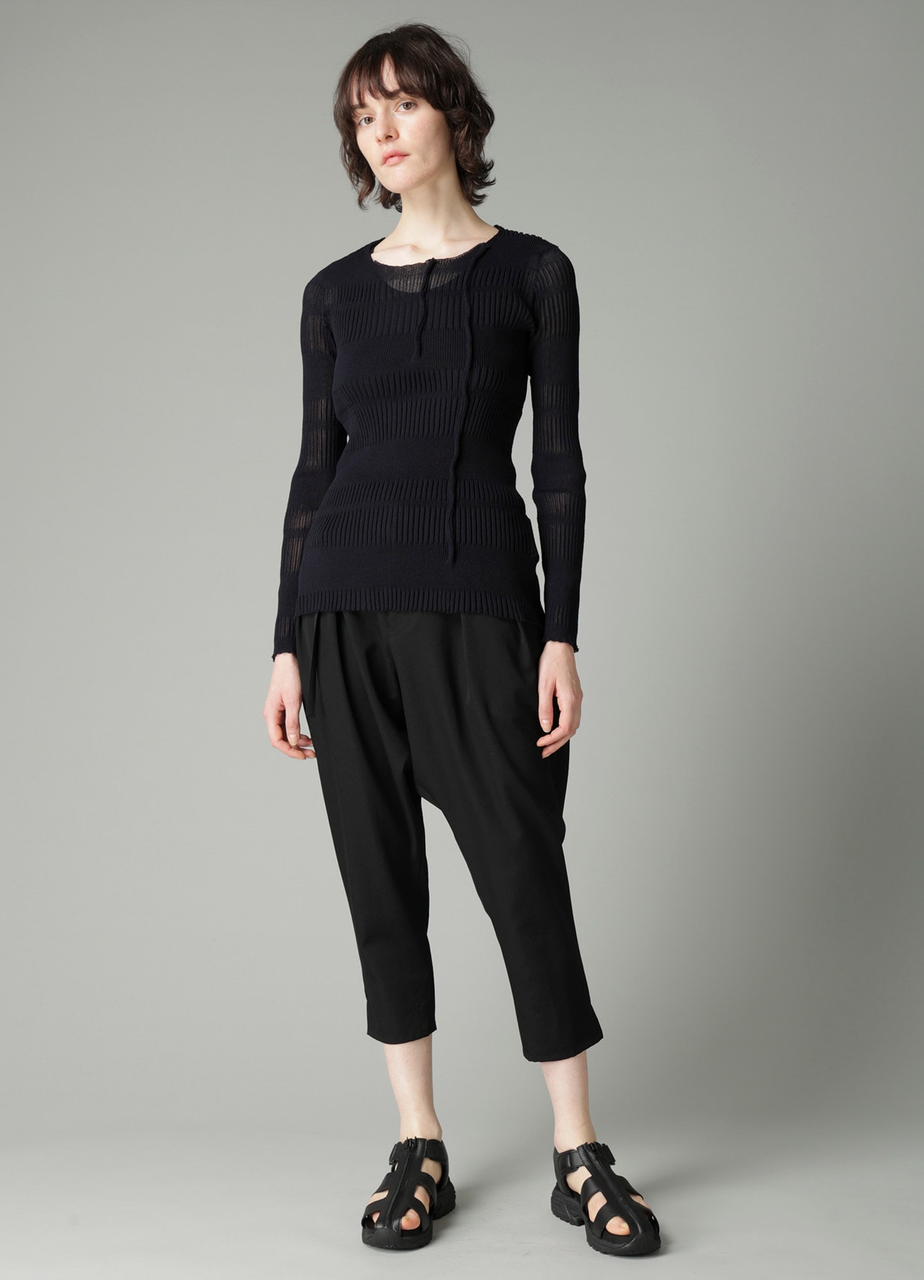 RIB TUCK D ROUND NECK PO