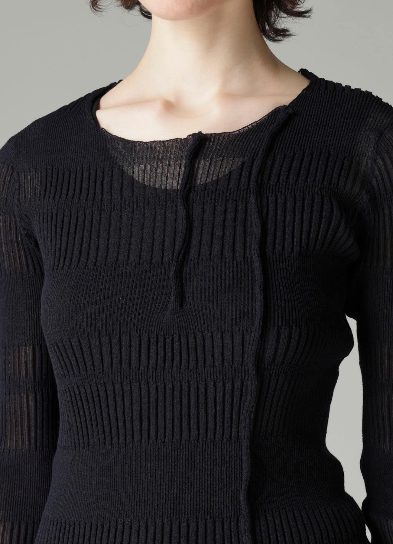 RIB TUCK D ROUND NECK PO