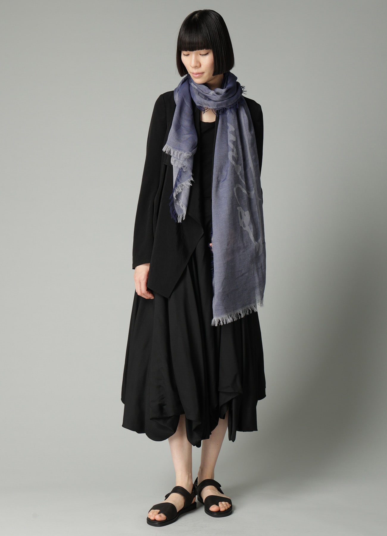 COTTON JACQUARD SIGNATURE STOLE