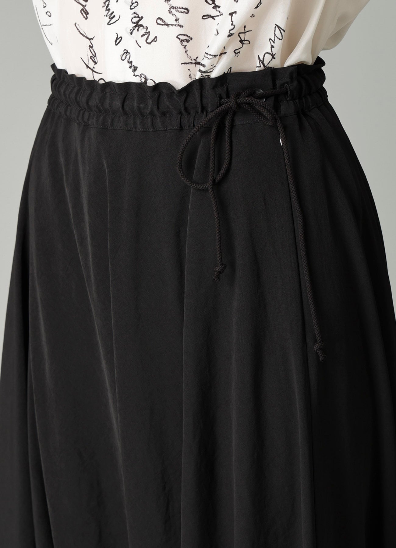 Ta/Pe CREPE DE CHINE TRIANGLE PANTS