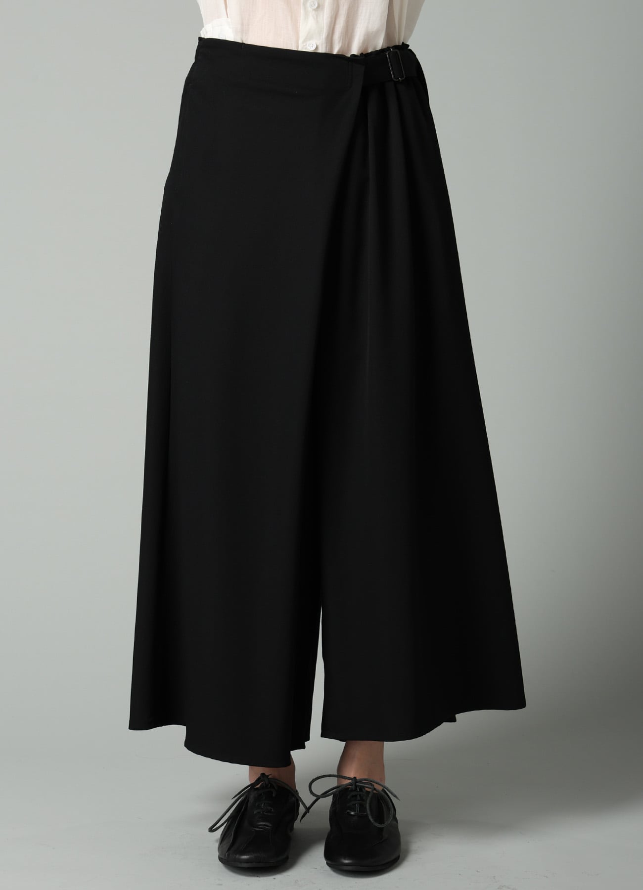GABARDINE R WRAP SKIRT PANTS B