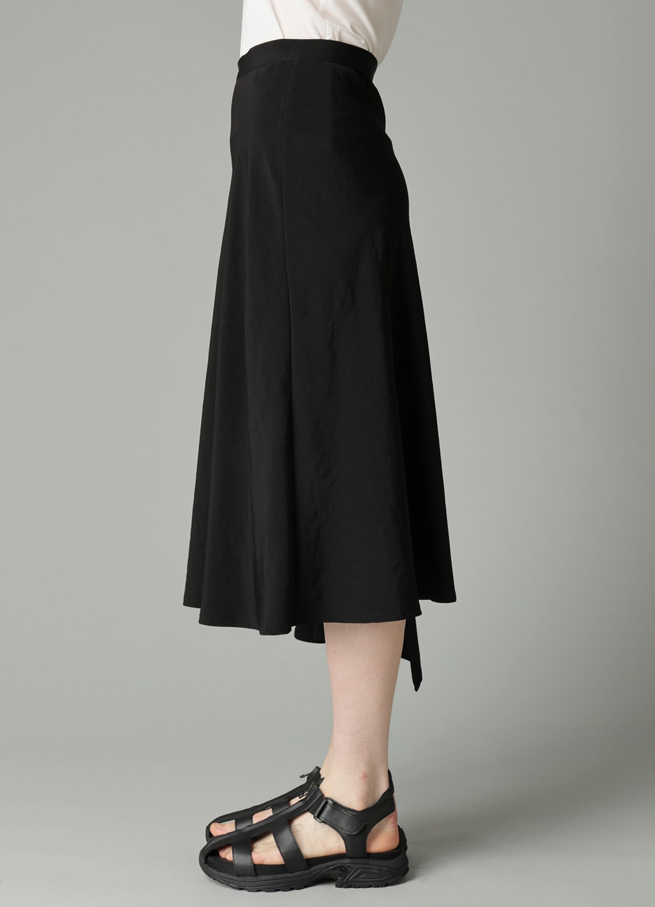 Ta/Pe CREPE DE CHINE FLARE WRAP SKIRT