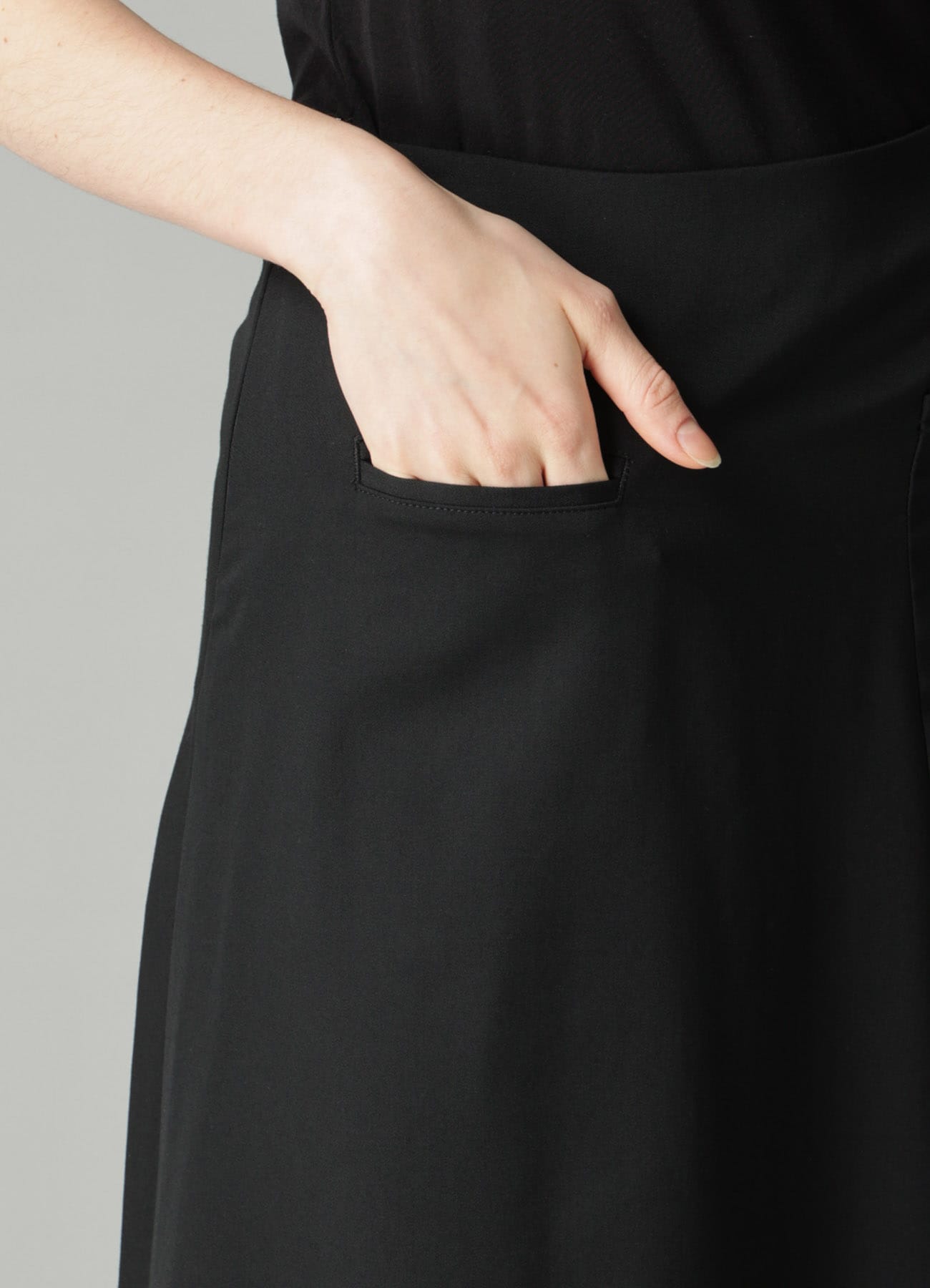 GABARDINE LB DRAPED D SKIRT