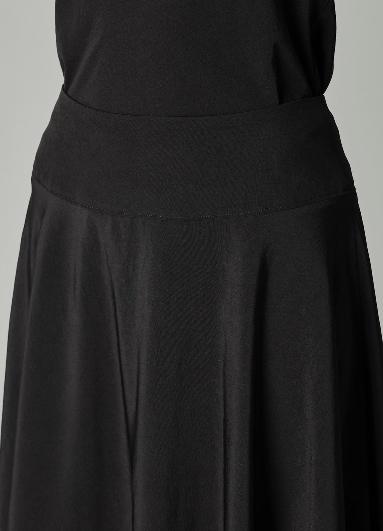 Ta/Pe CREPE DE CHINE GATHER PETTICOAT SKIRT