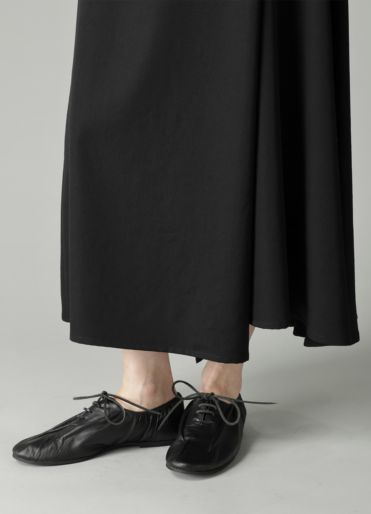 GABARDINE BUTTON LONG SKIRT